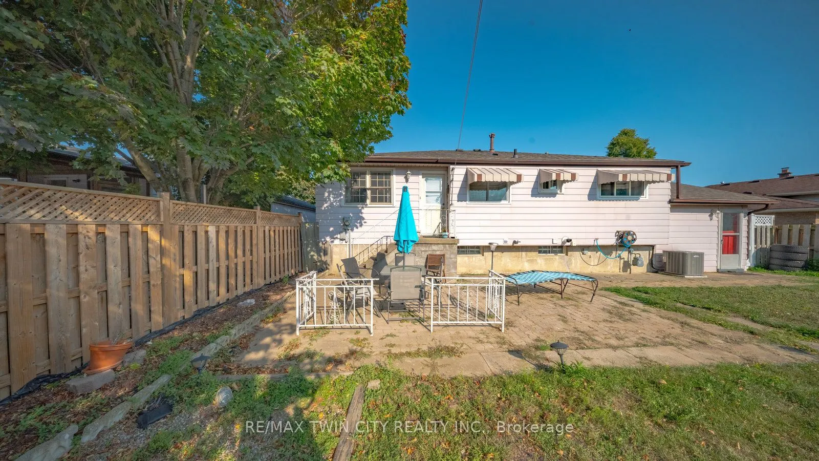 14 Melbourne Crescent