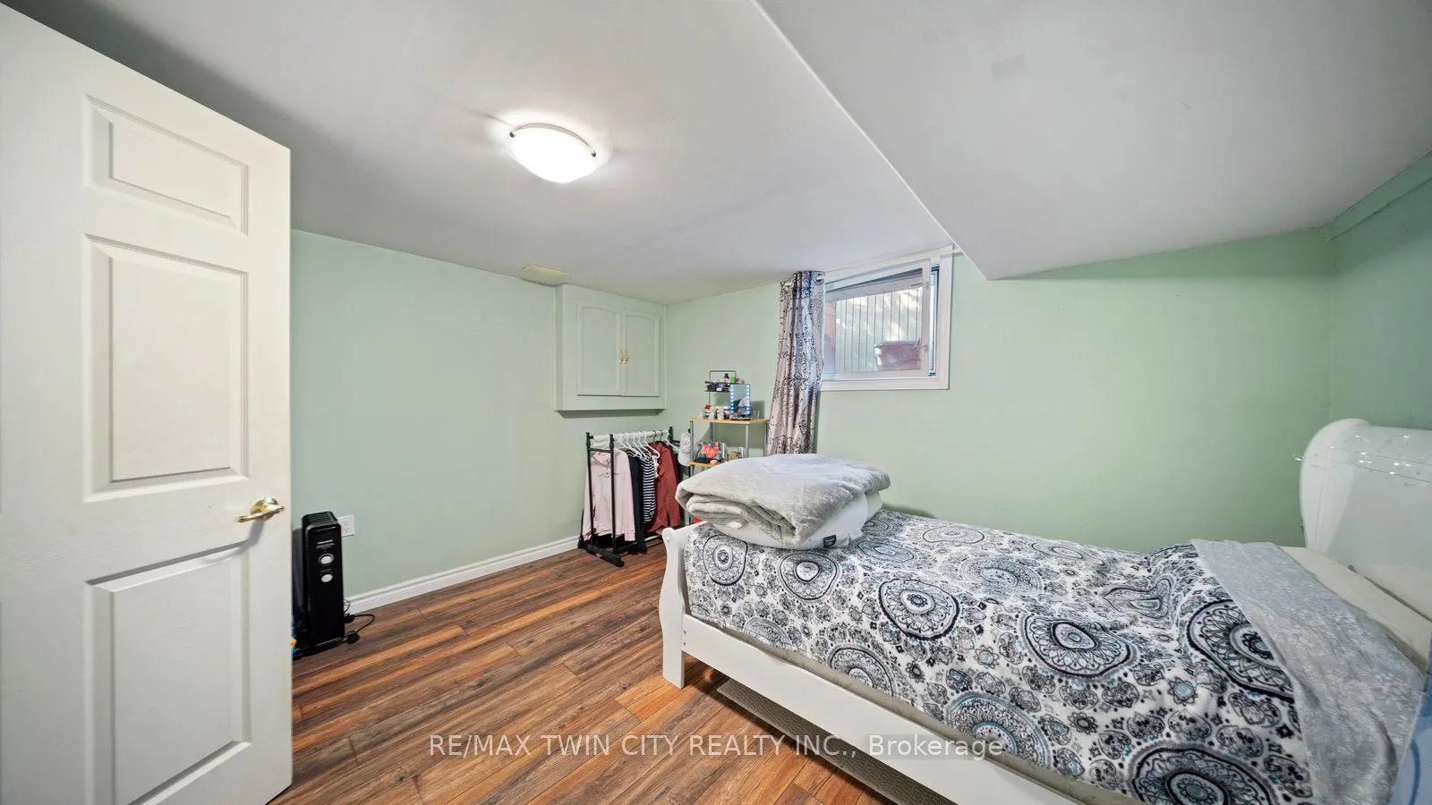 14 Melbourne Crescent