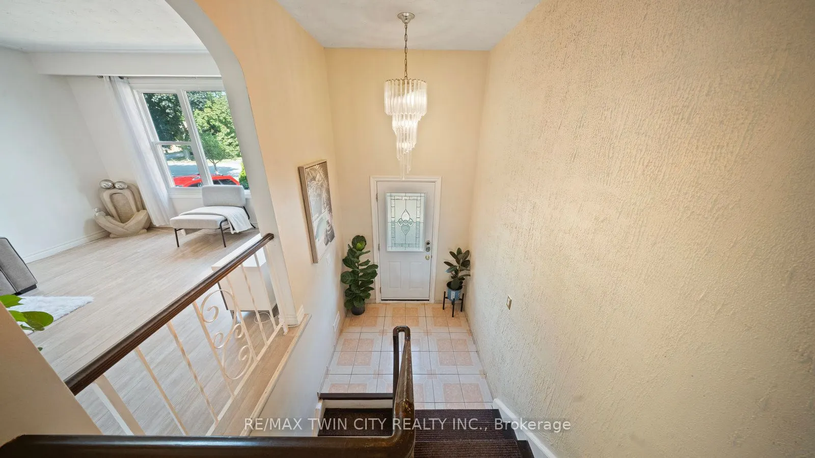 14 Melbourne Crescent