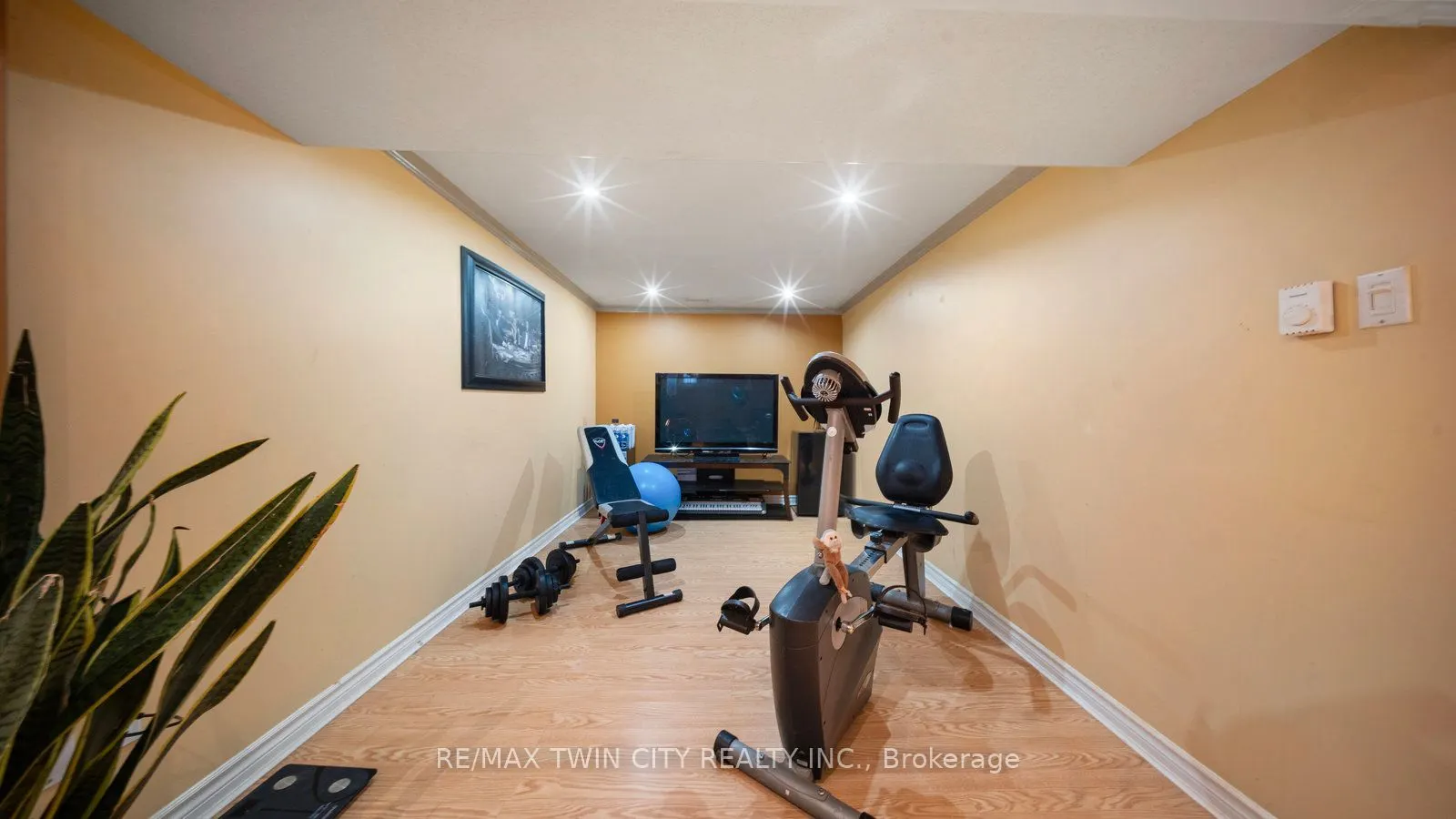 14 Melbourne Crescent