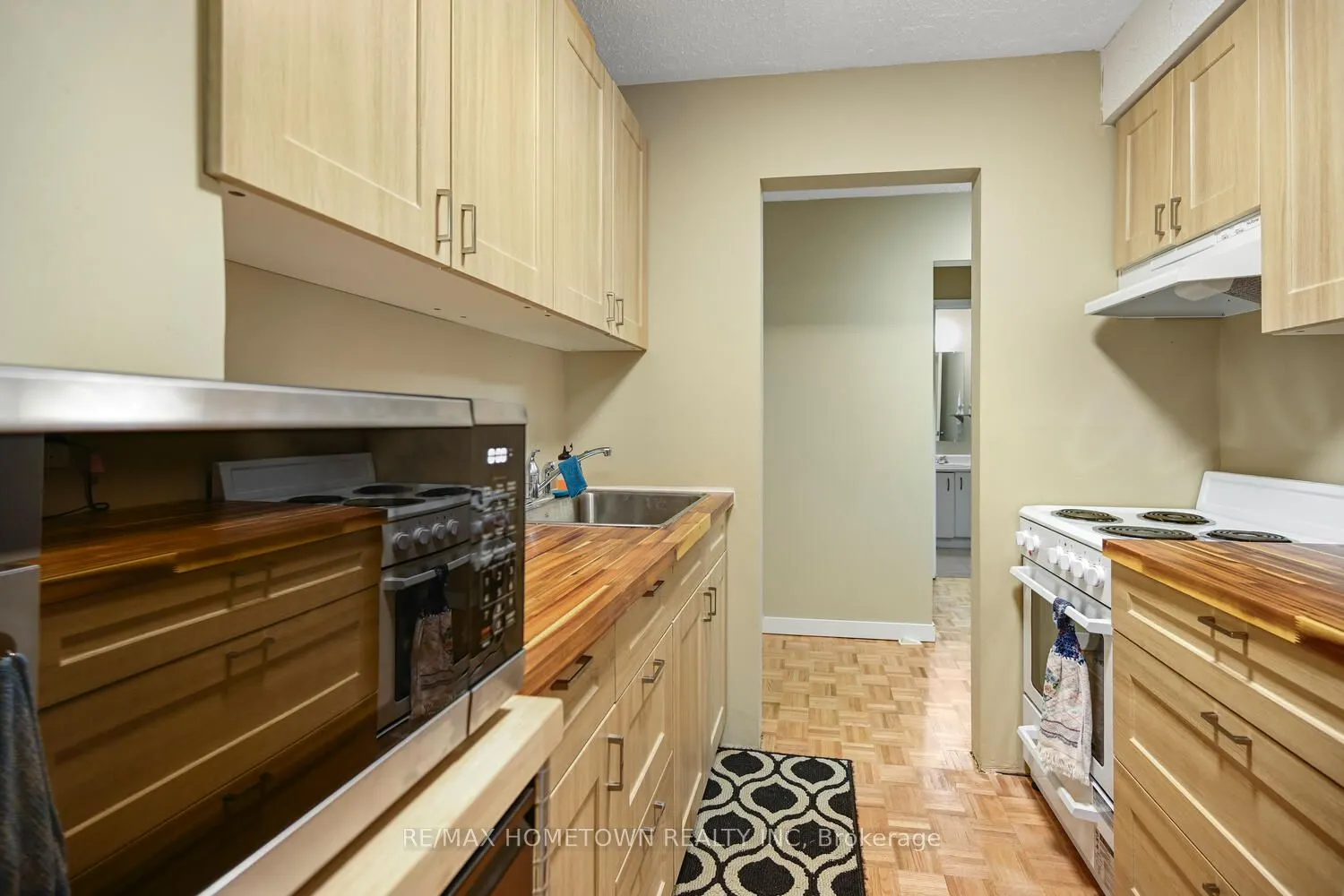 825 Macodrum Drive, #3