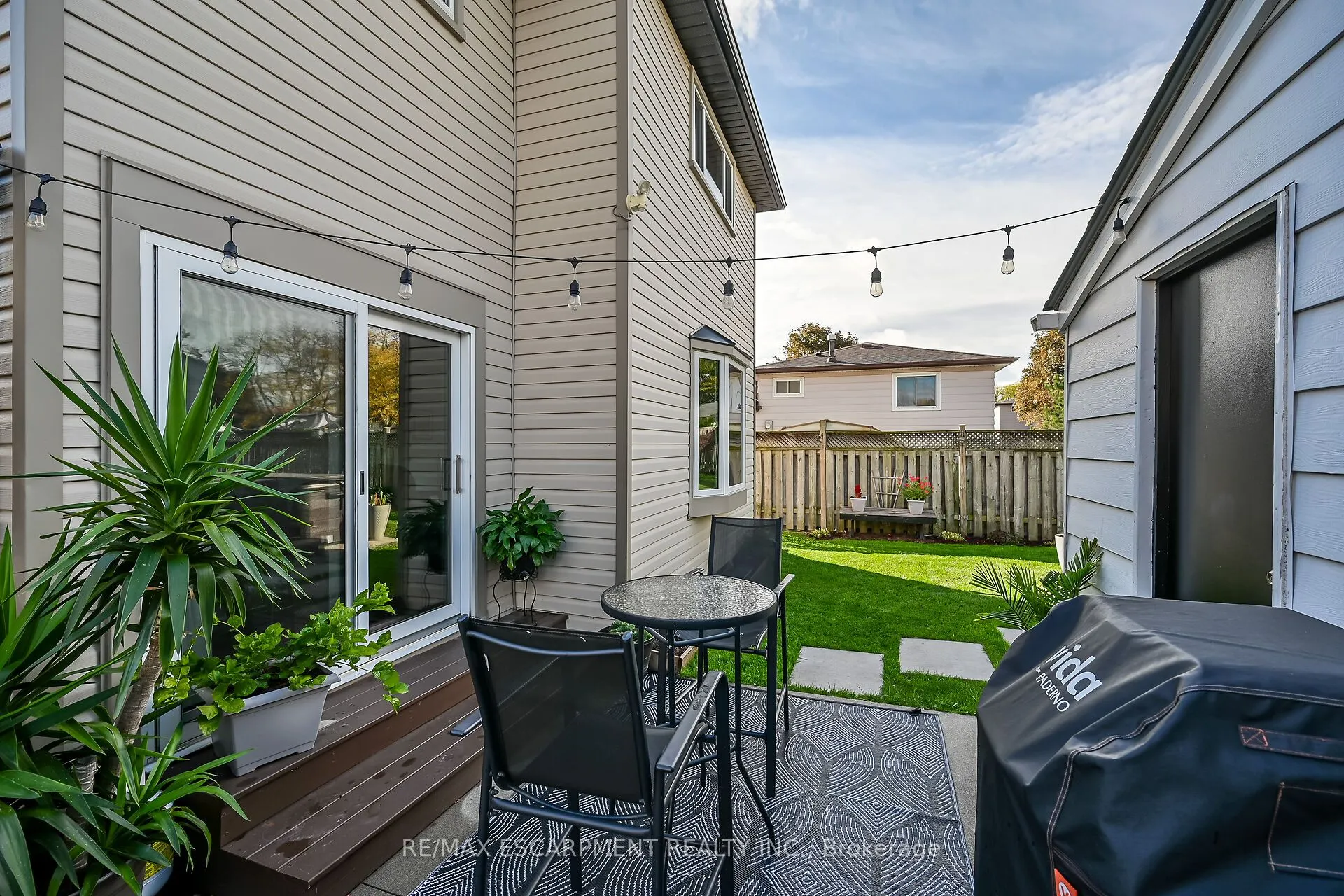 211 Birchcliffe Crescent