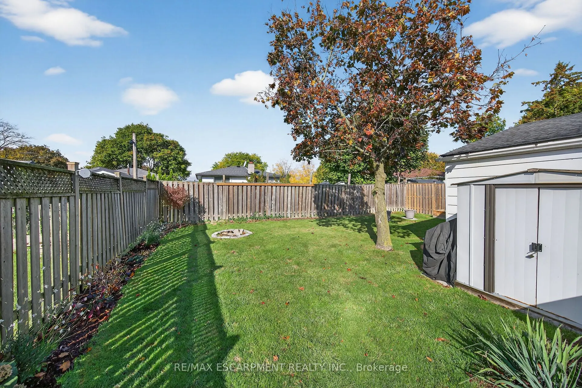 211 Birchcliffe Crescent