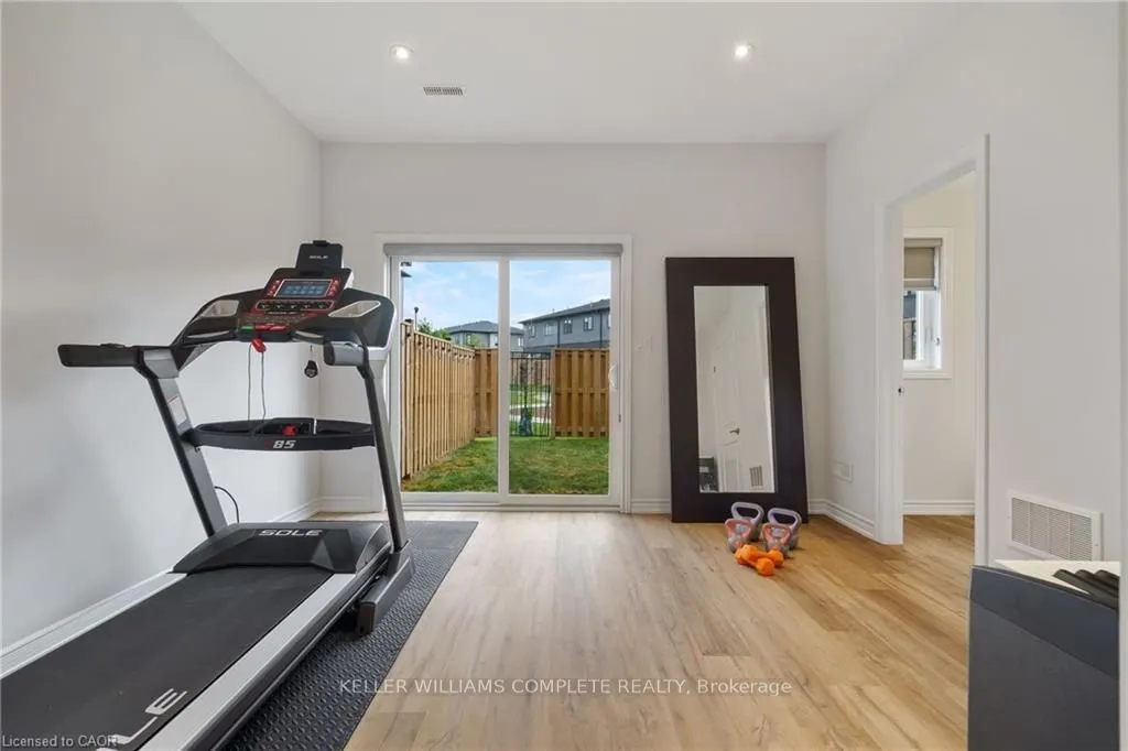 52 CADWELL Lane, #52