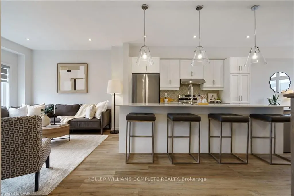 52 CADWELL Lane, #52