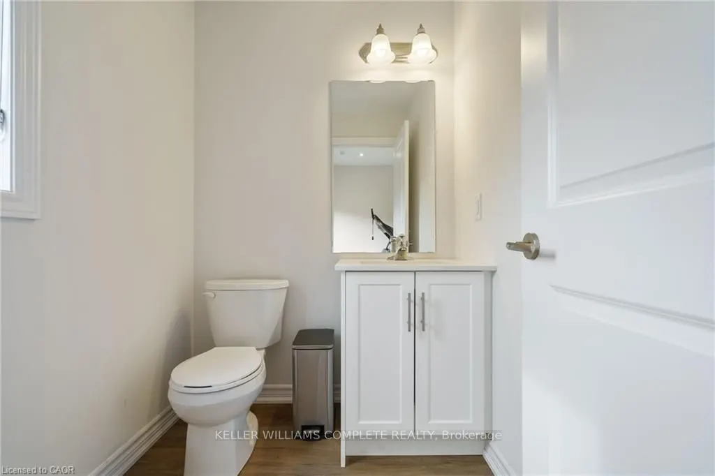 52 CADWELL Lane, #52