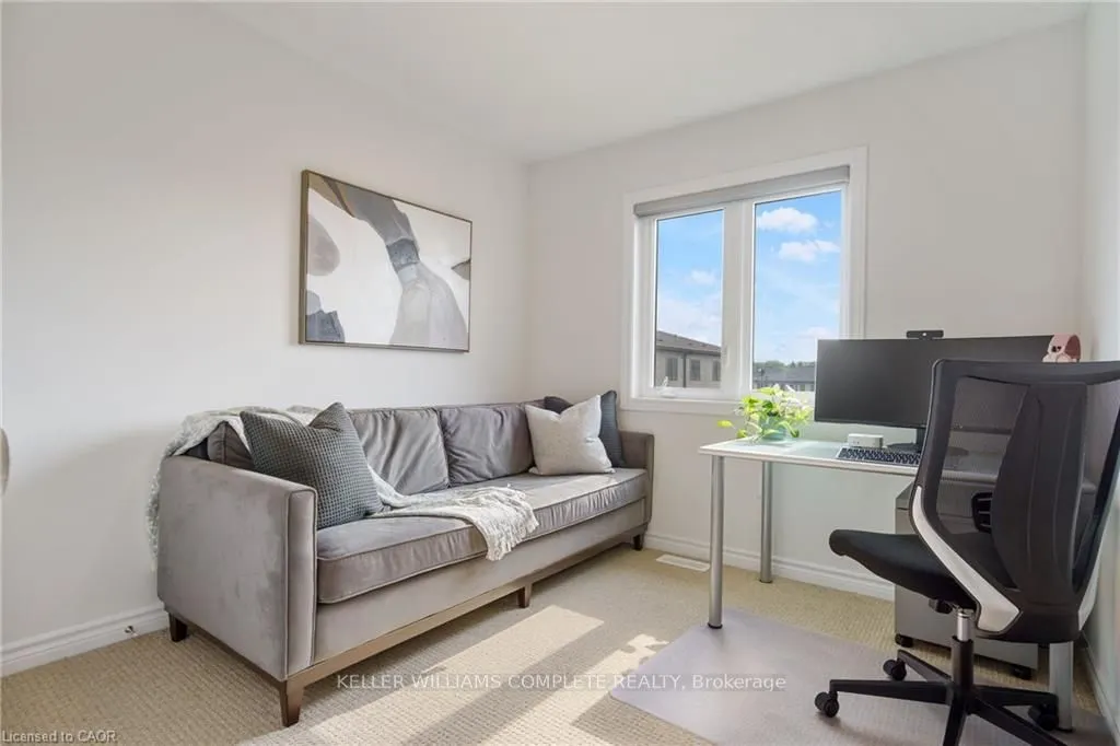 52 CADWELL Lane, #52