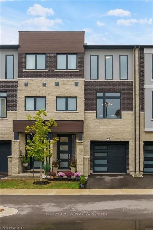 52 CADWELL Lane, #52