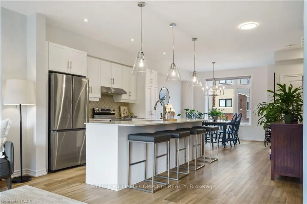 52 CADWELL Lane, #52