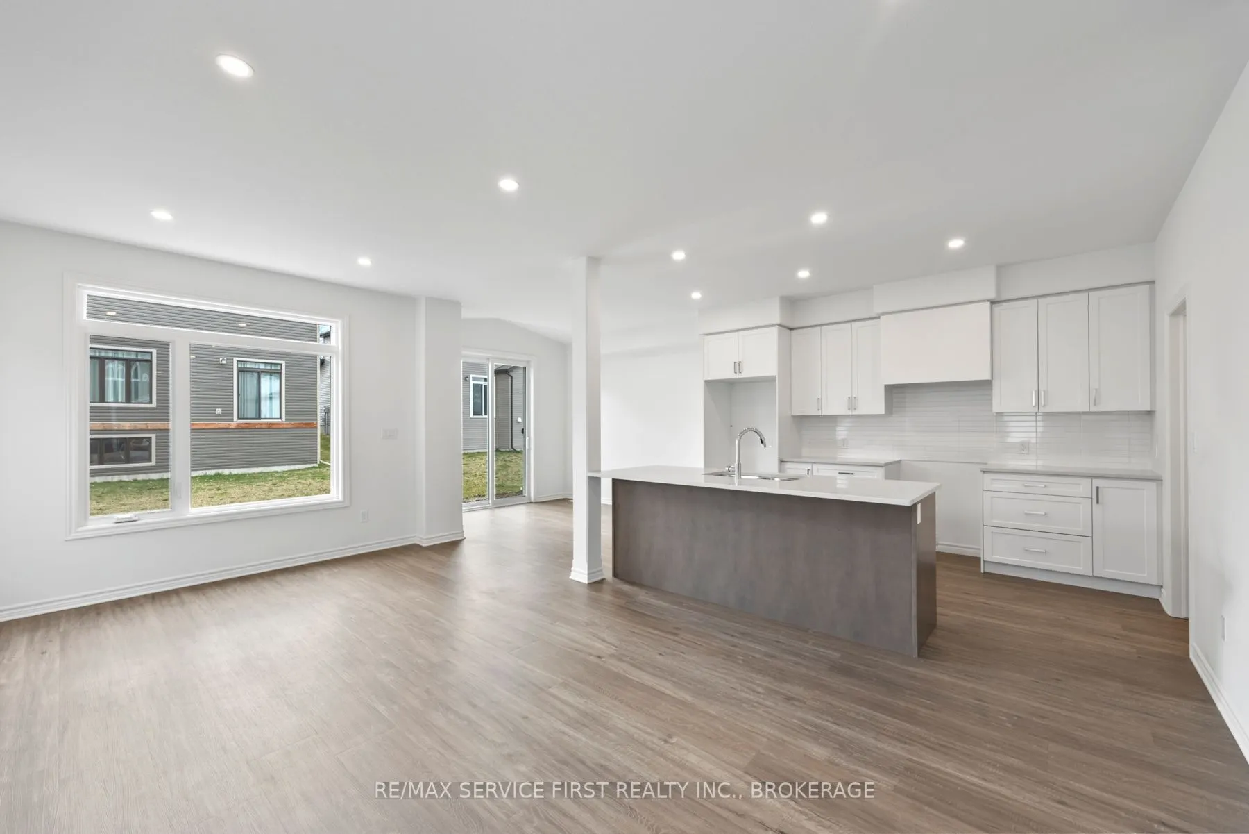 1325 Turnbull Way, #E71