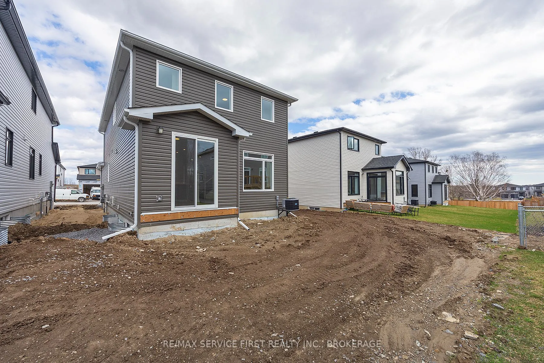 1325 Turnbull Way, #E71