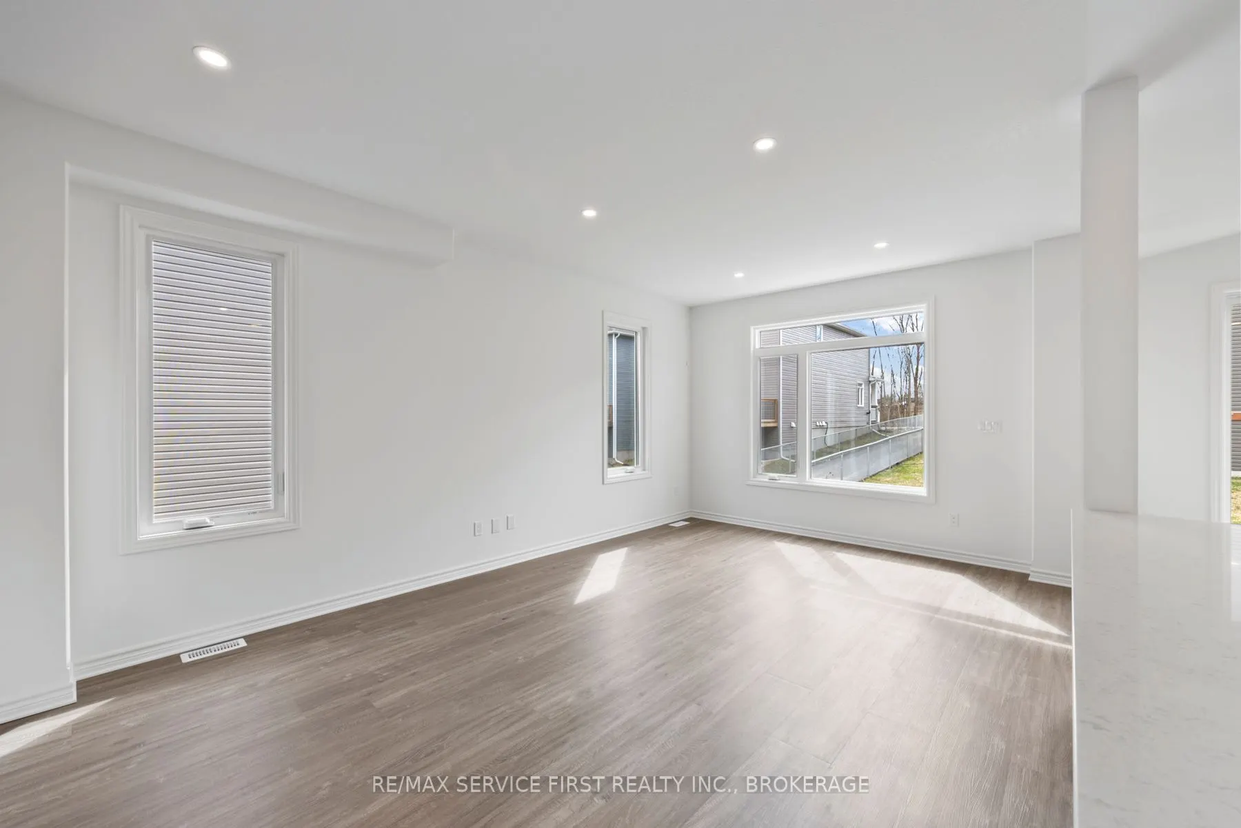 1325 Turnbull Way, #E71