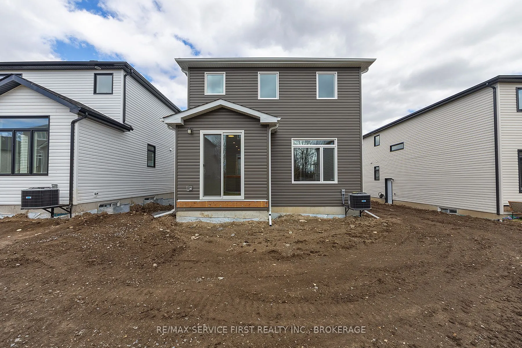 1325 Turnbull Way, #E71