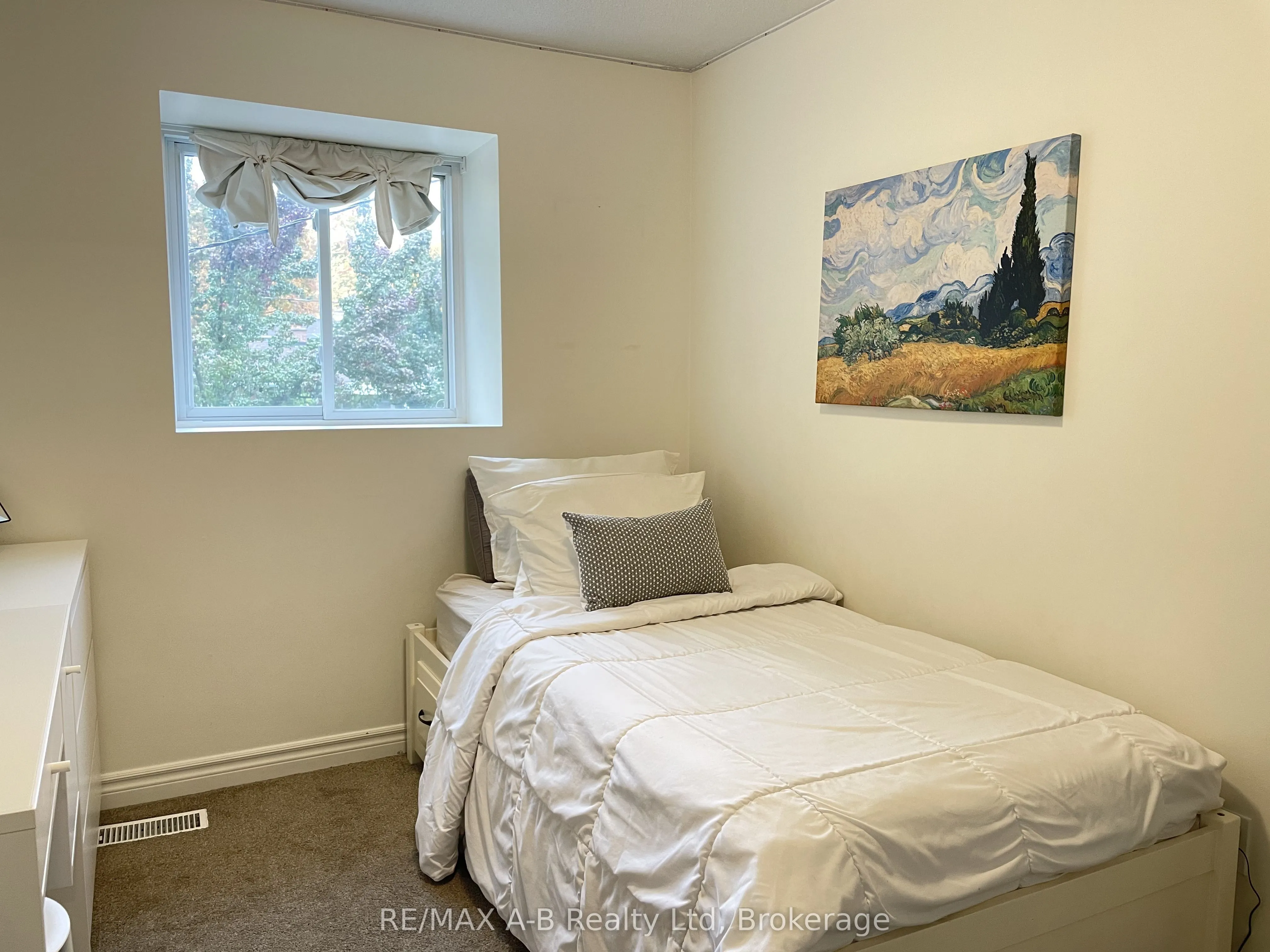 175 Vermont Street, #A