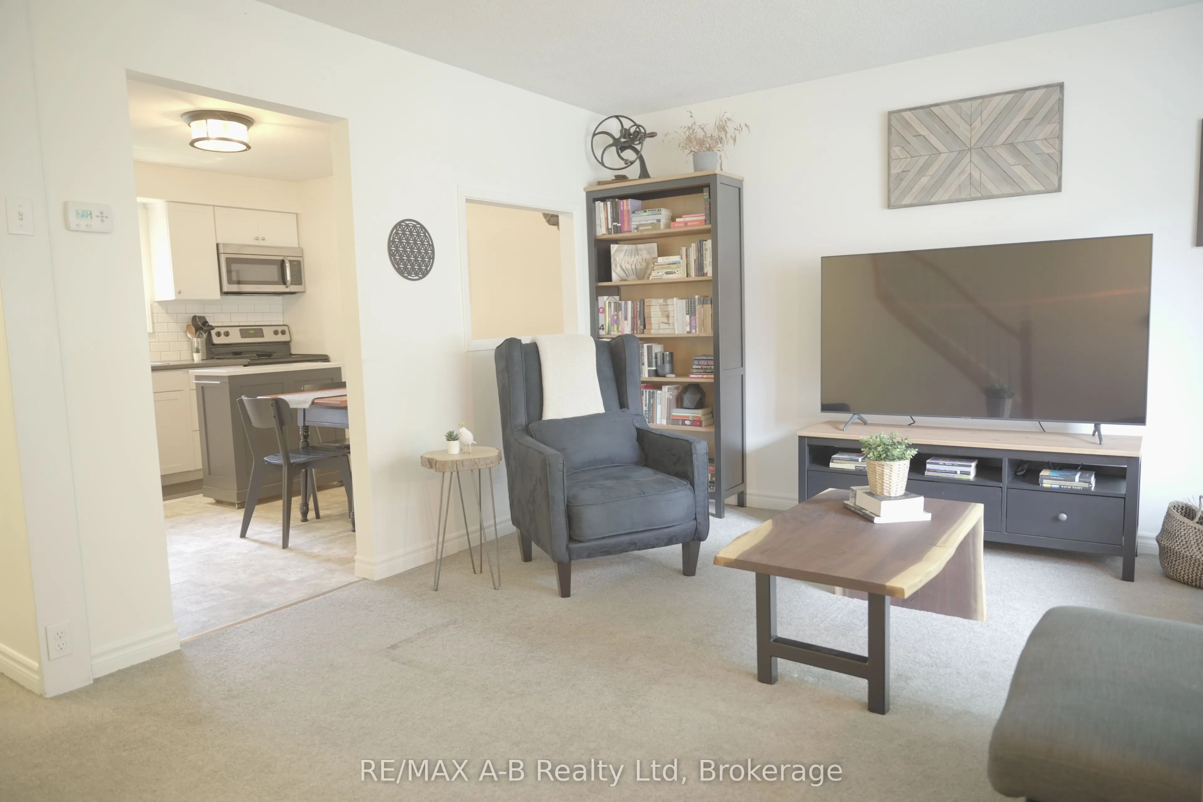 175 Vermont Street, #A