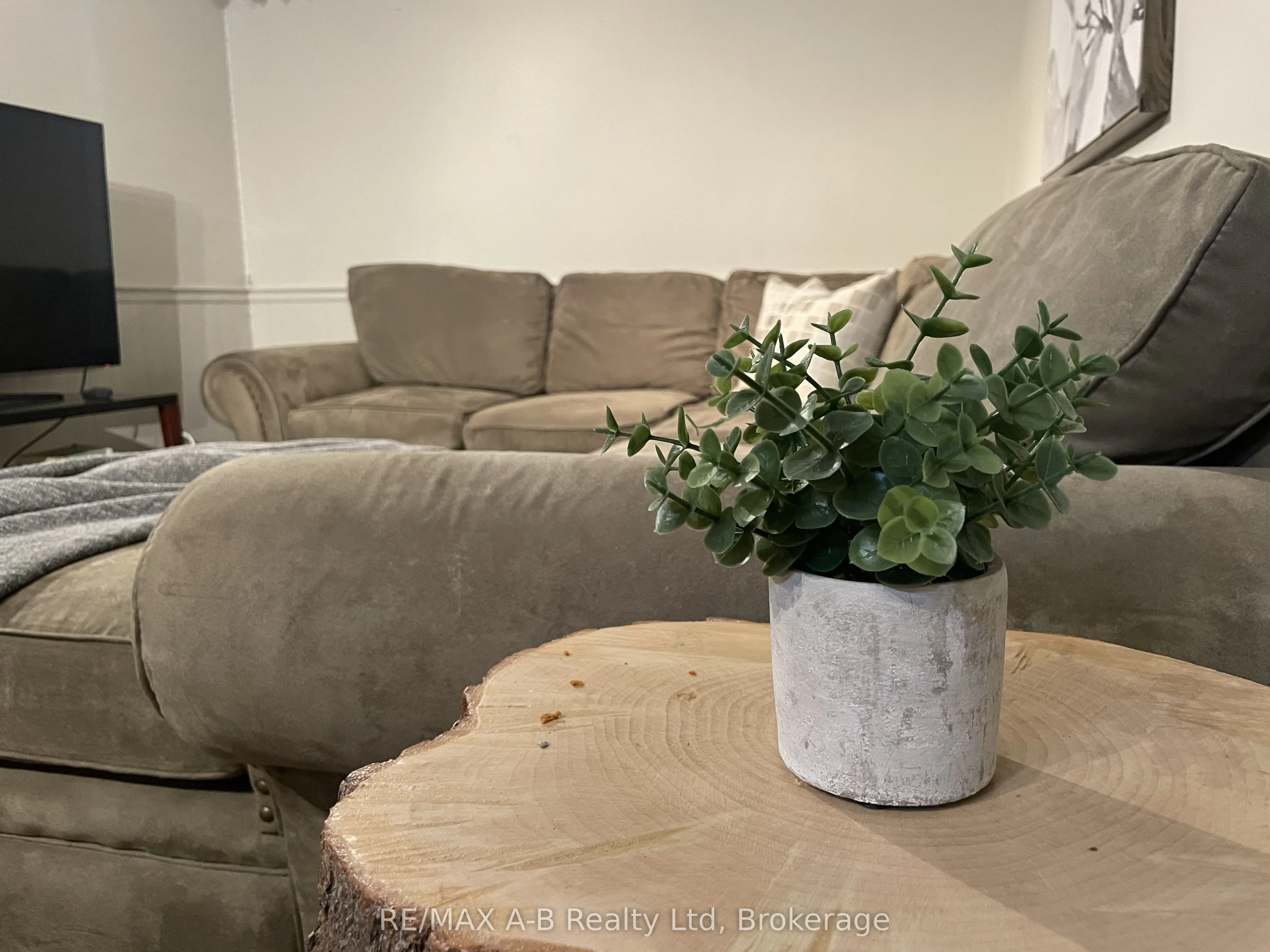 175 Vermont Street, #A