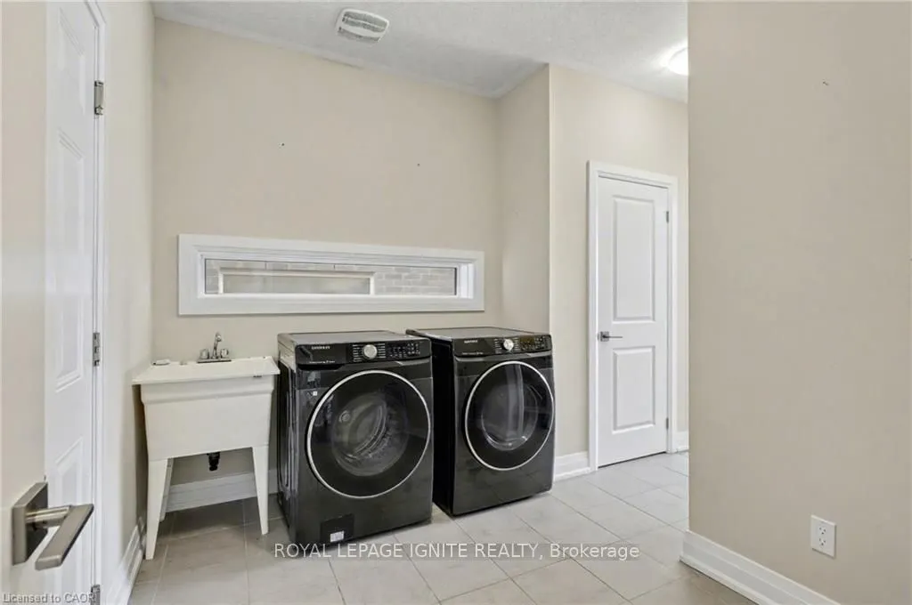 156 Ridgemount Street