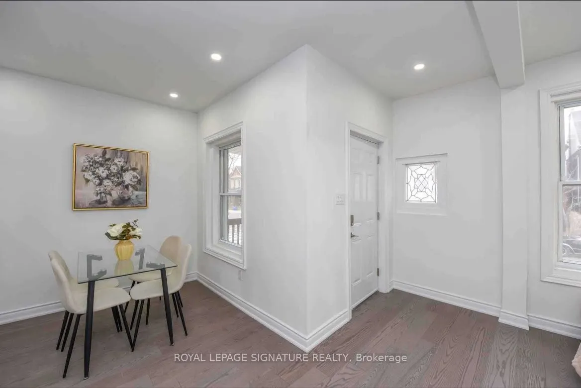 50 Barnesdale Avenue N