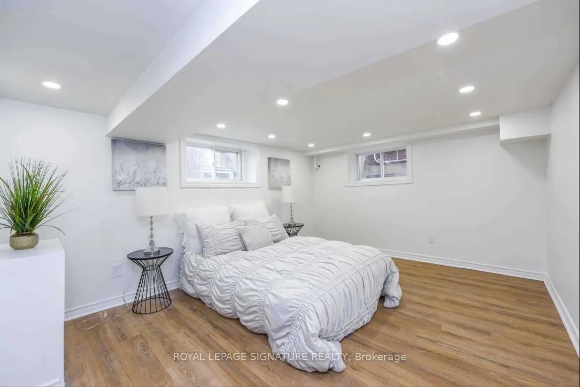 50 Barnesdale Avenue N