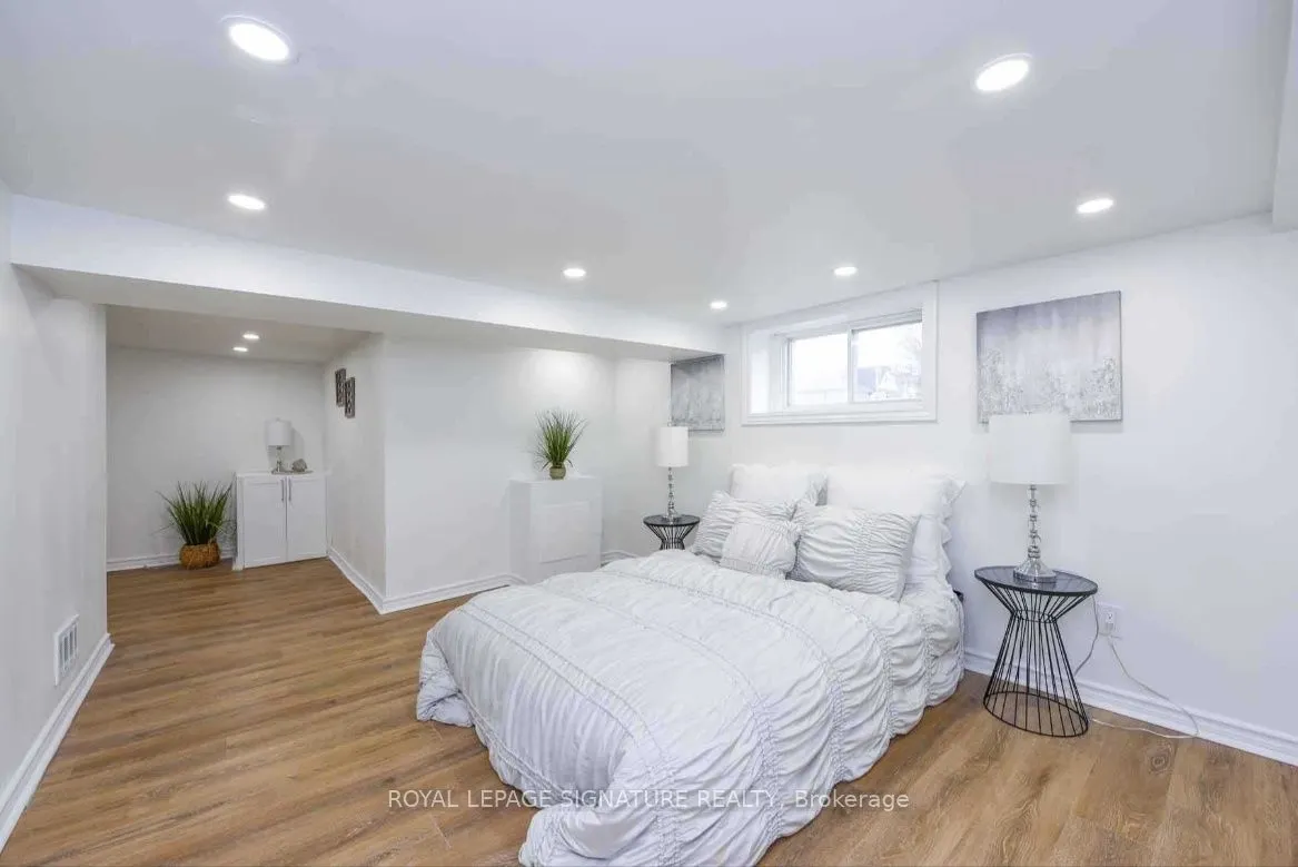 50 Barnesdale Avenue N