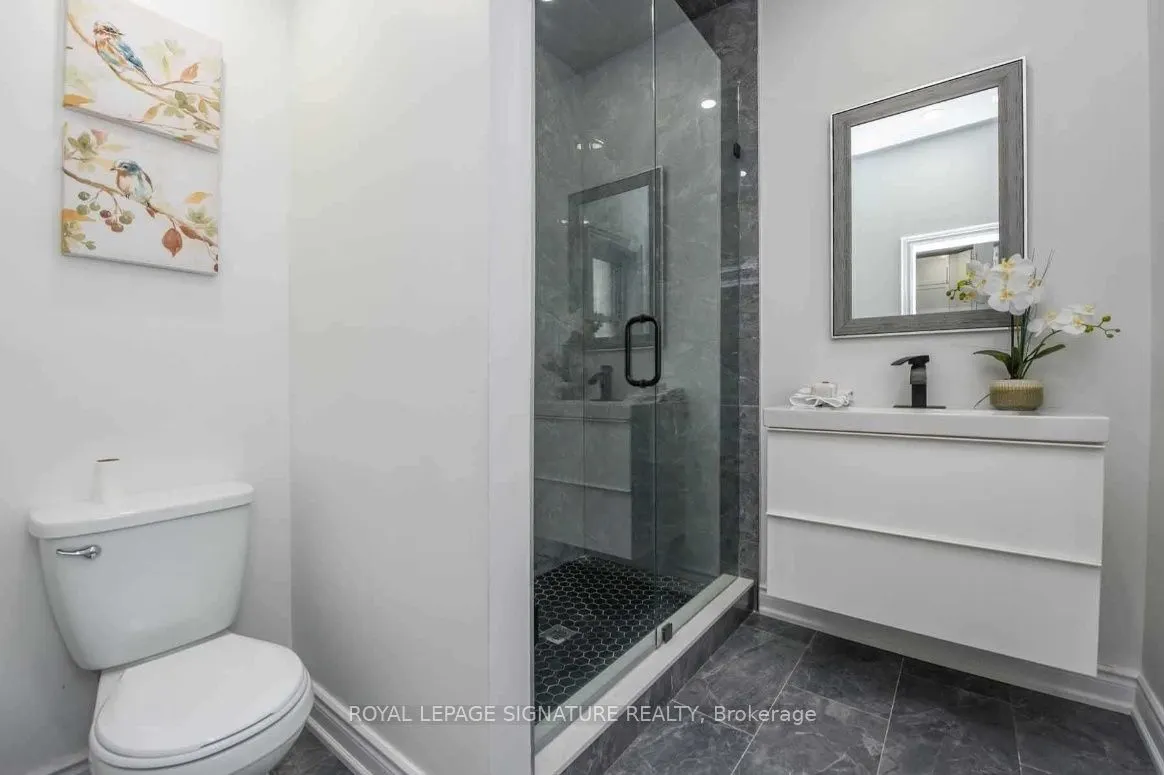 50 Barnesdale Avenue N