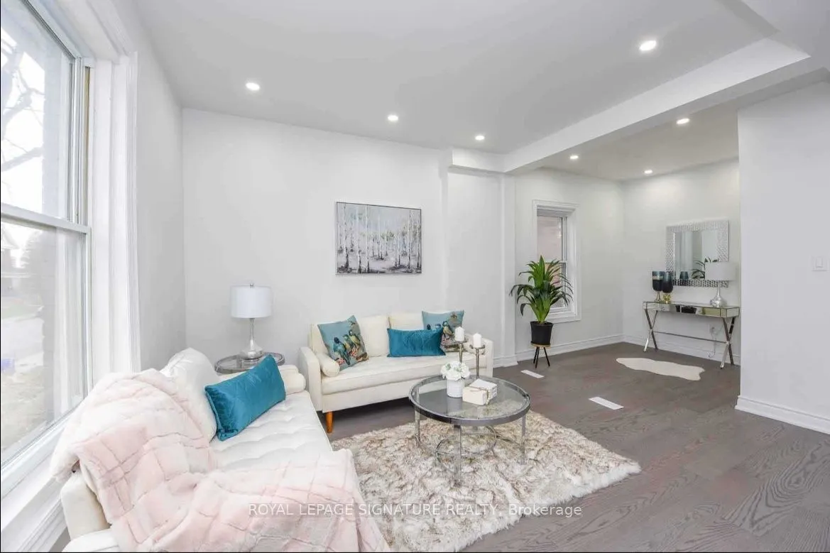 50 Barnesdale Avenue N