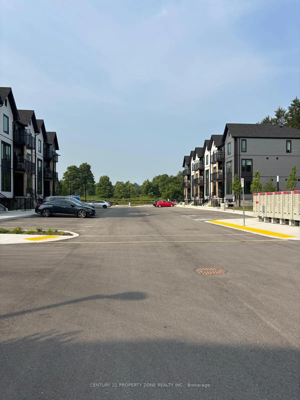 708 Woolwich Street W, #124