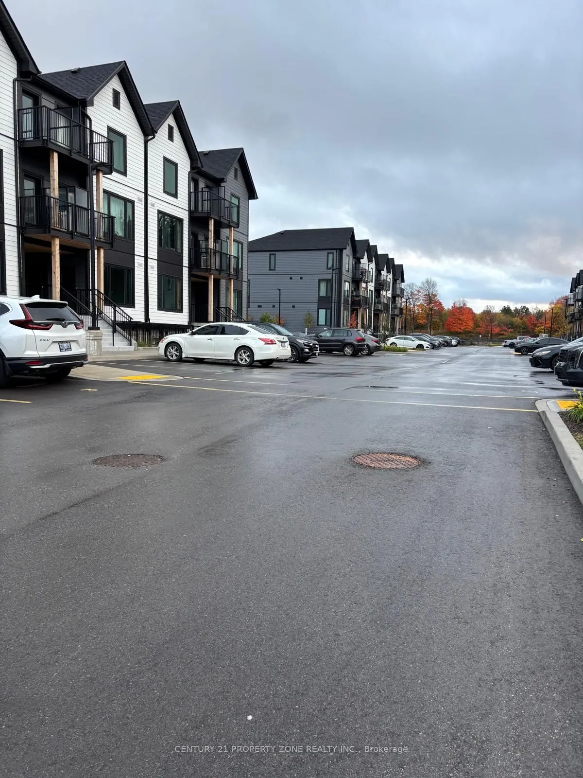 708 Woolwich Street W, #124