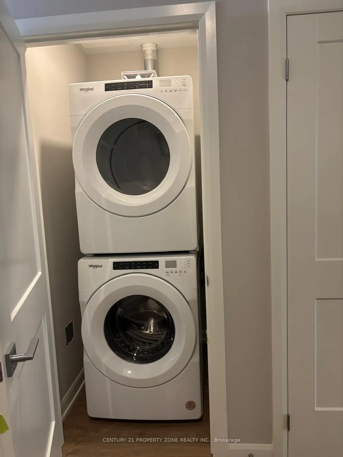 708 Woolwich Street W, #124