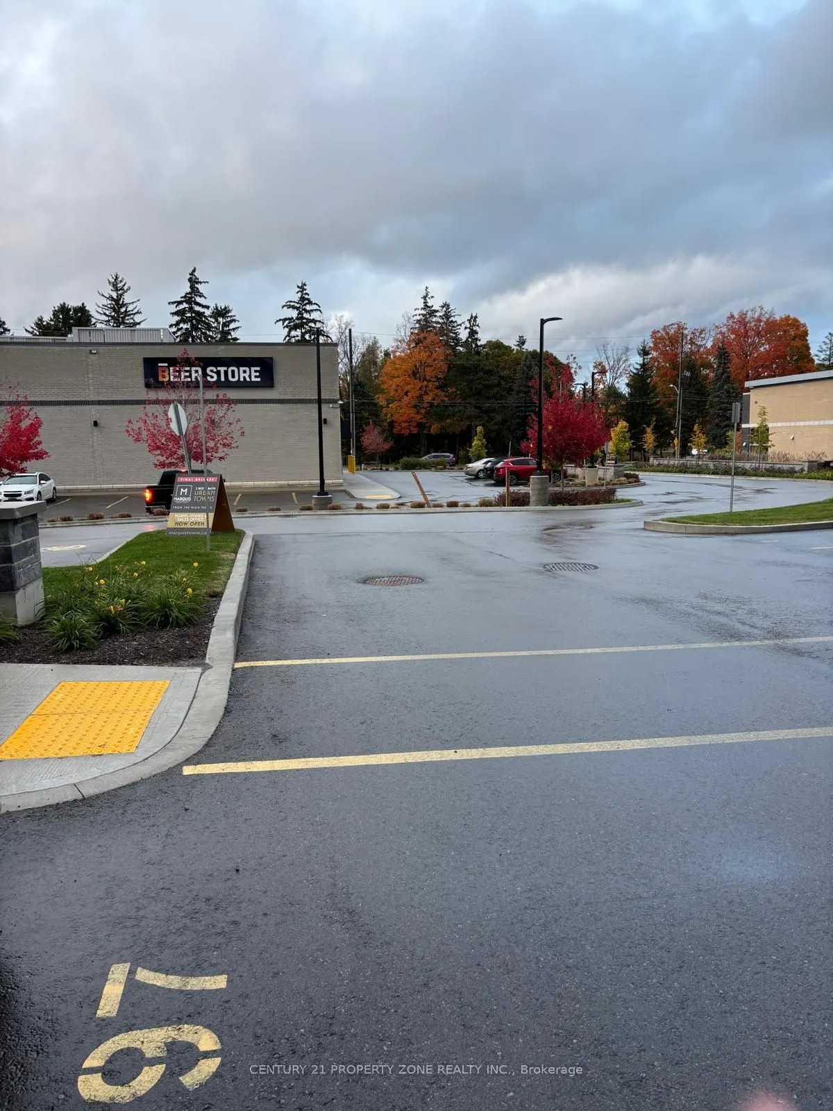 708 Woolwich Street W, #124