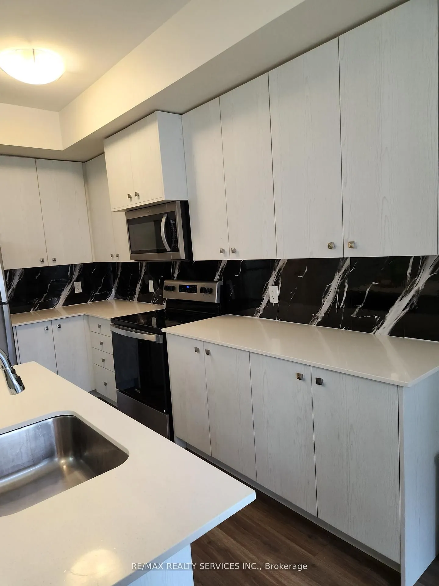 10 Palace Street, #B9