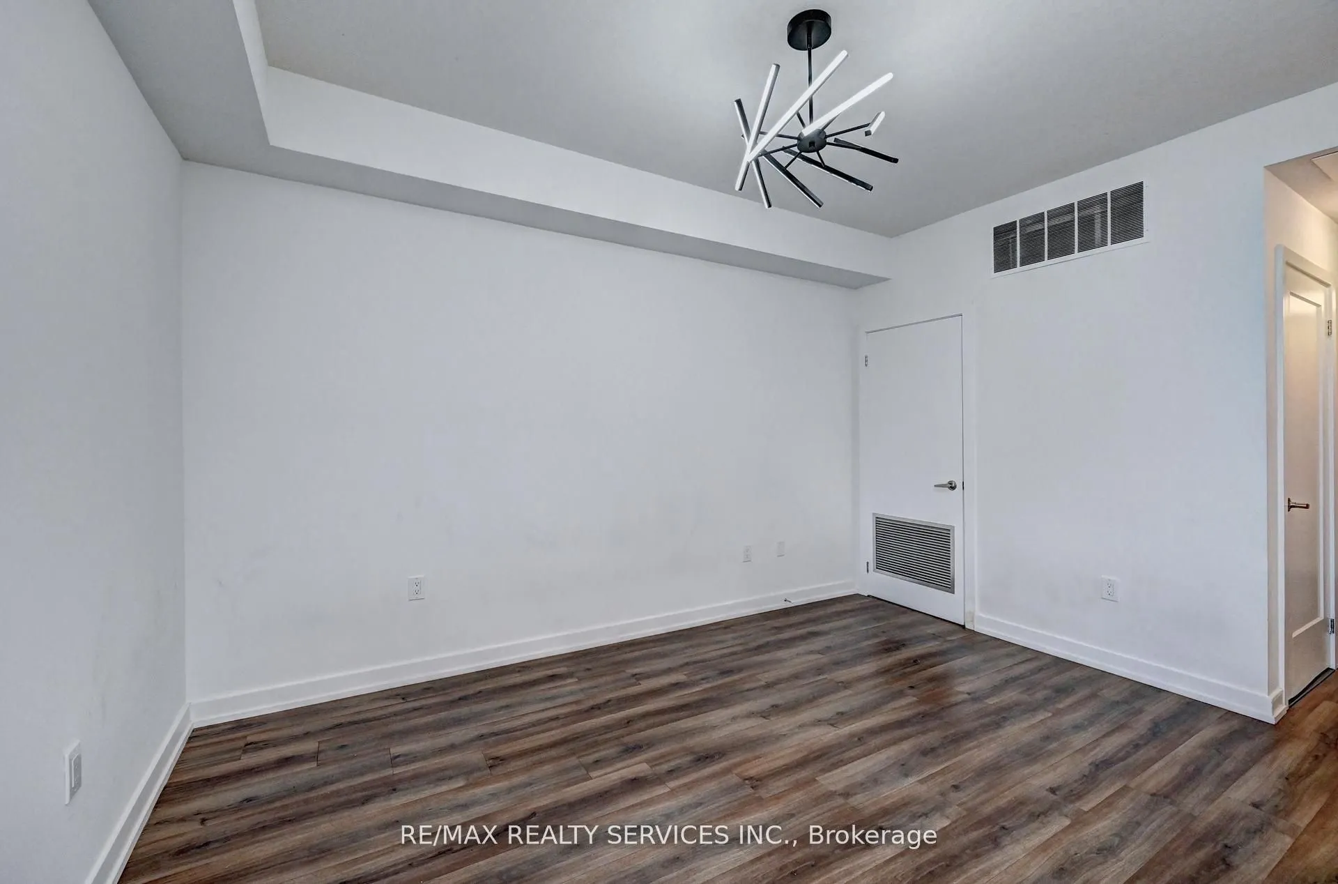 10 Palace Street, #B9