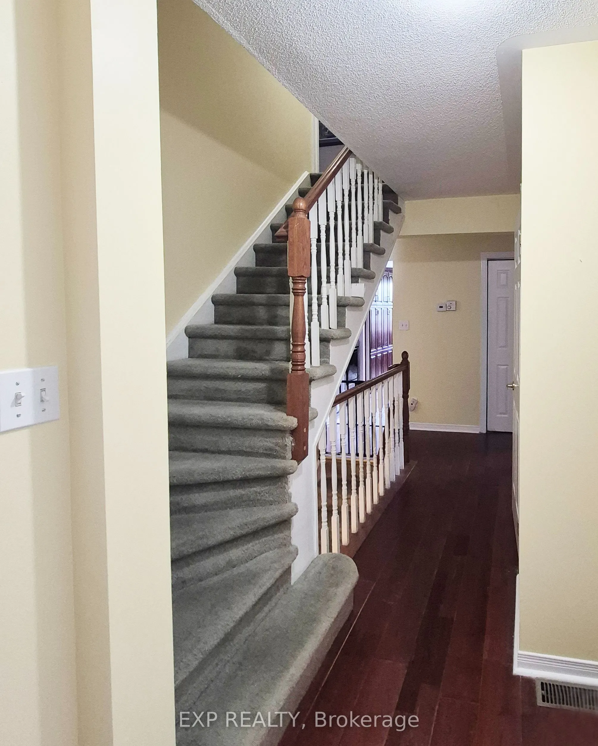 700 Barcovan Beach Road