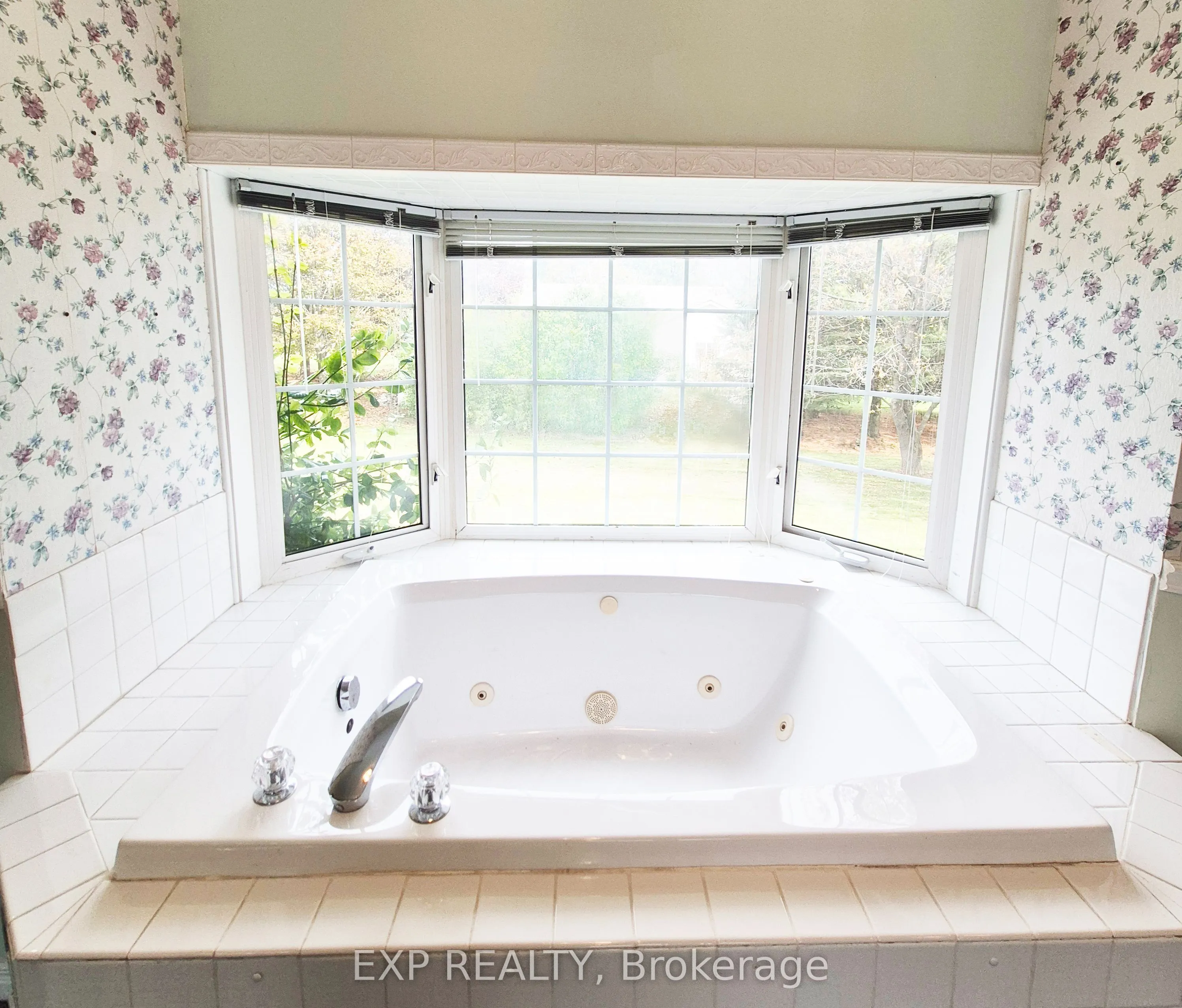 700 Barcovan Beach Road