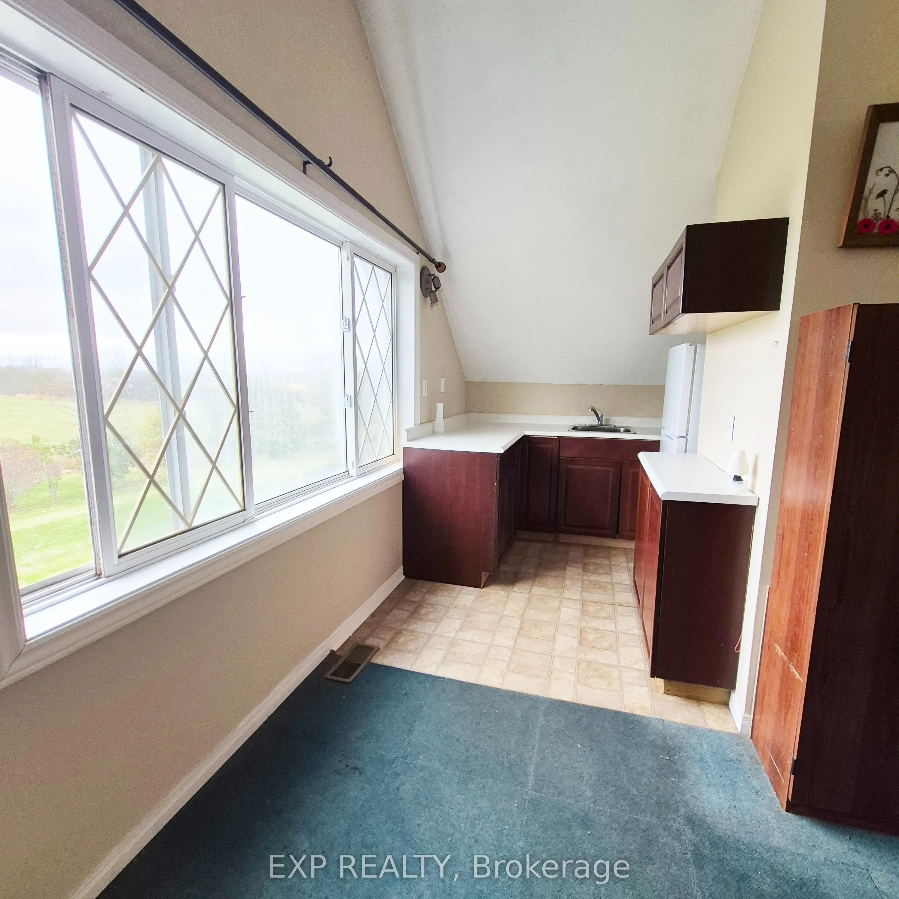 700 Barcovan Beach Road