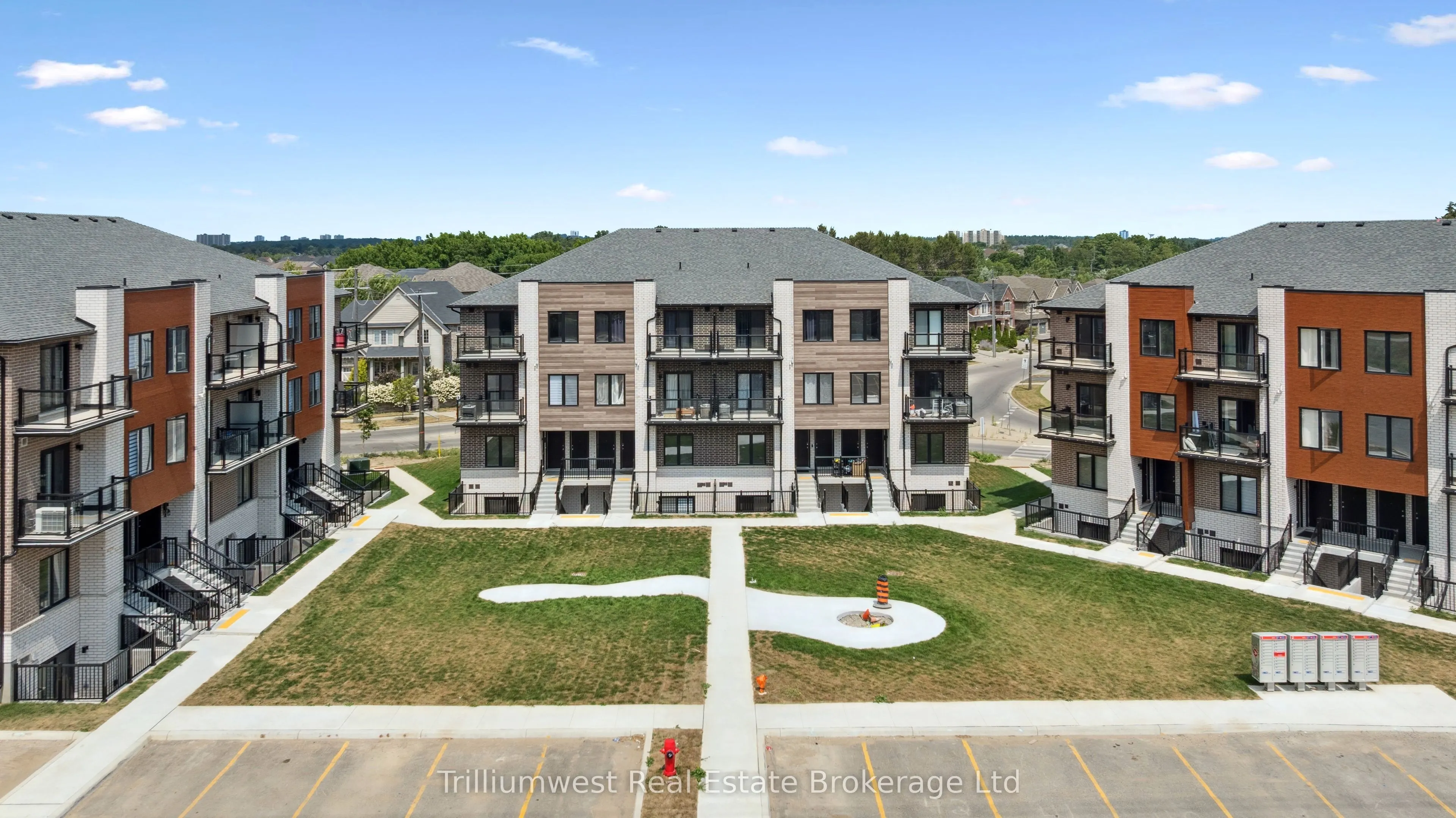 10 South Creek Drive, #34