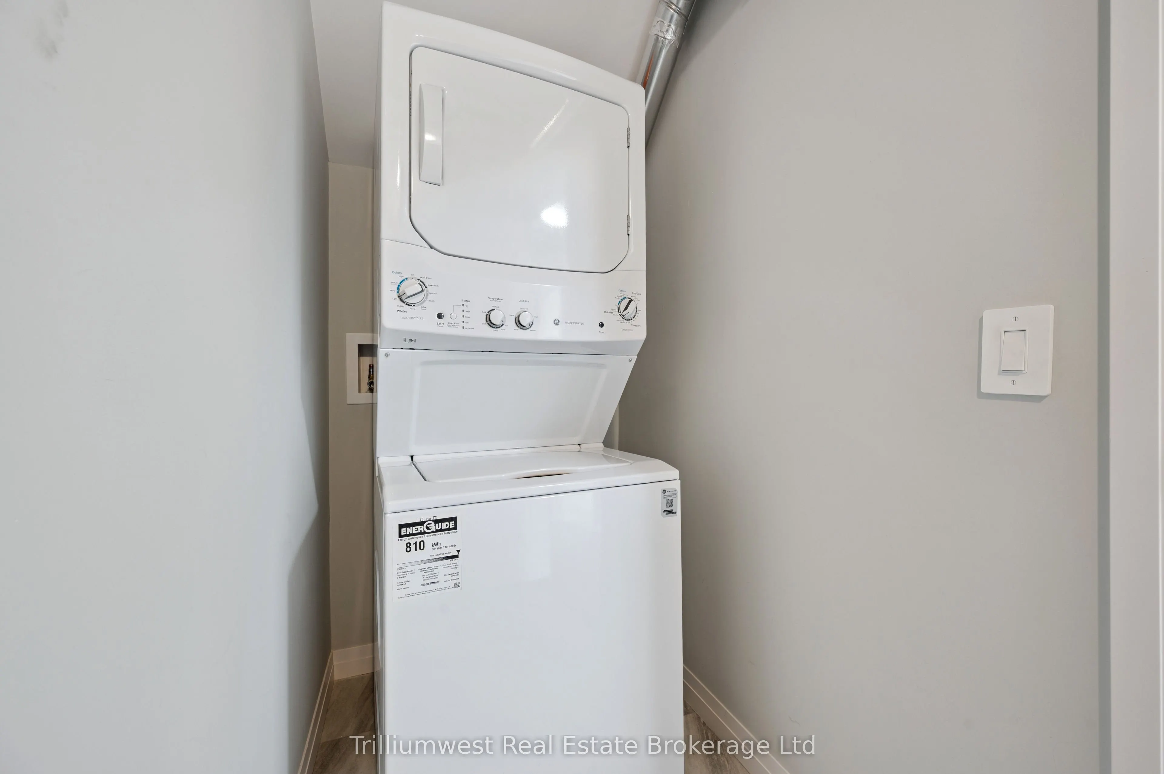 10 South Creek Drive, #34