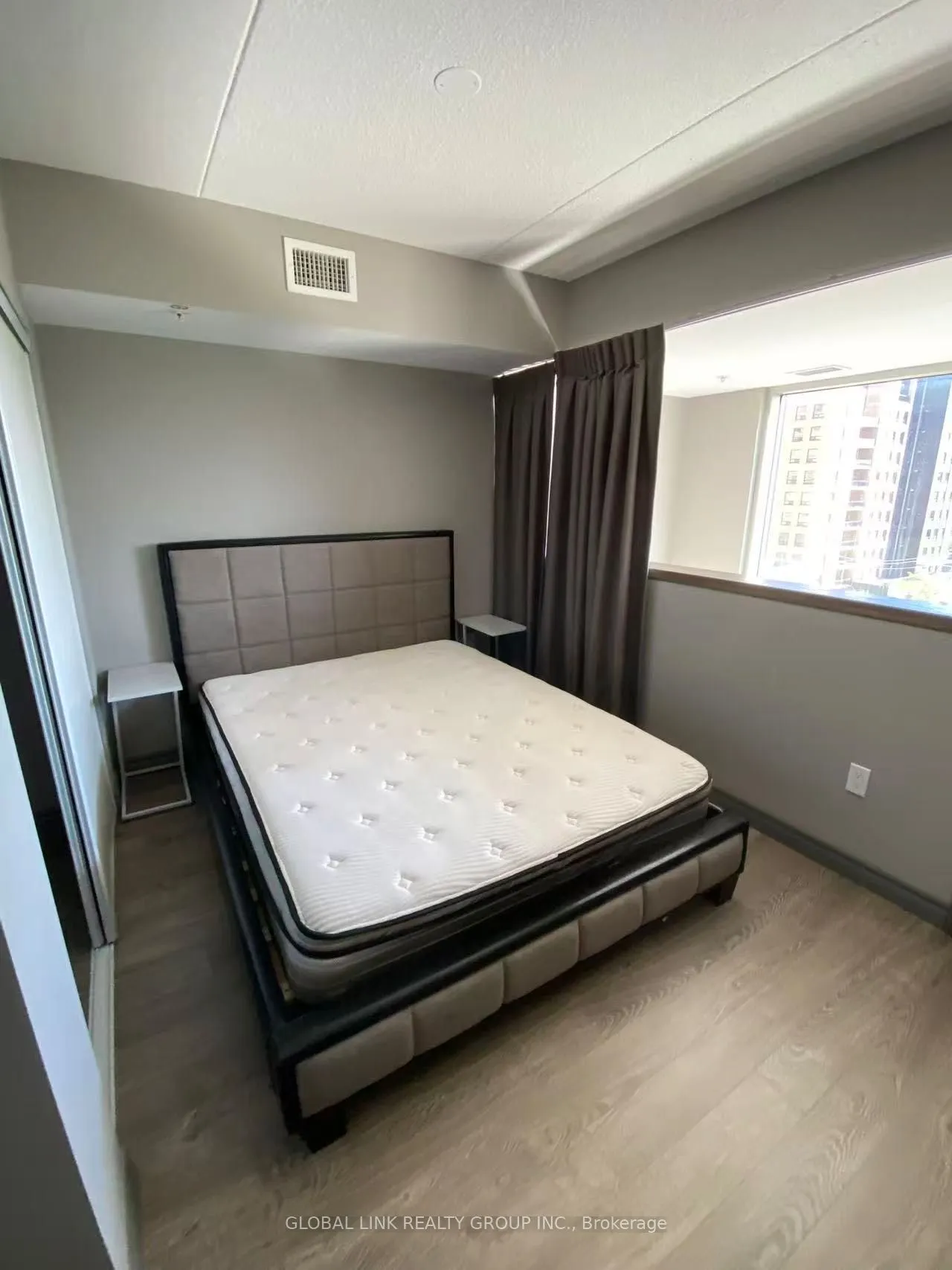 321 Spruce Street, #701