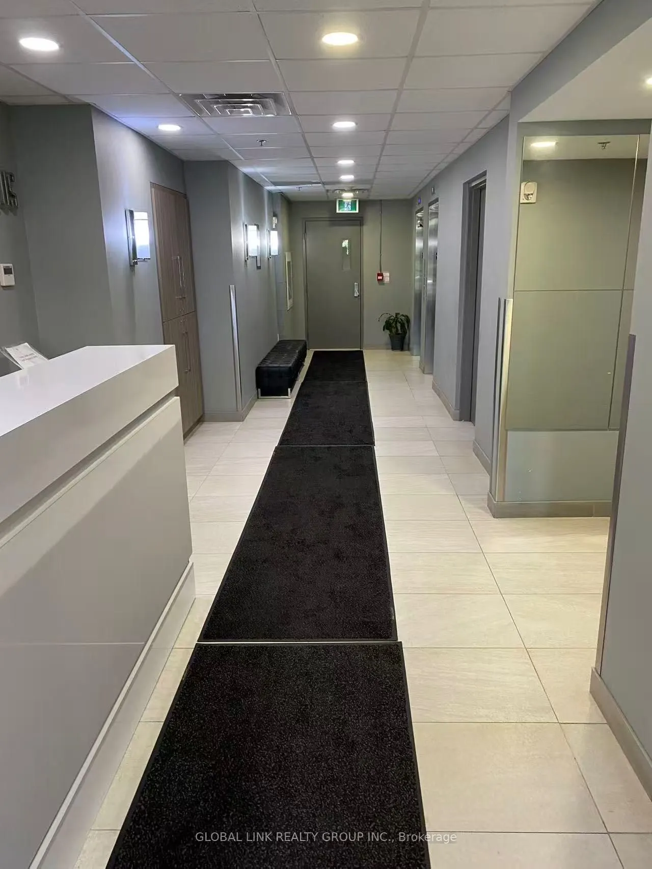 321 Spruce Street, #701