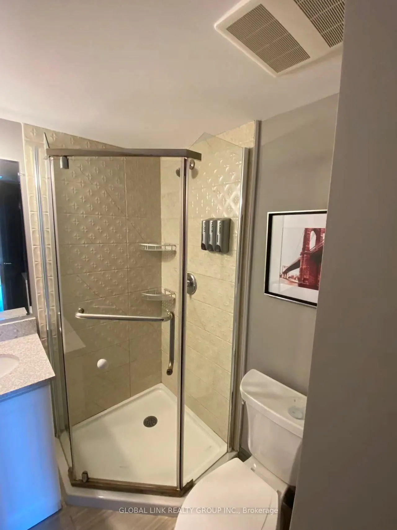 321 Spruce Street, #701