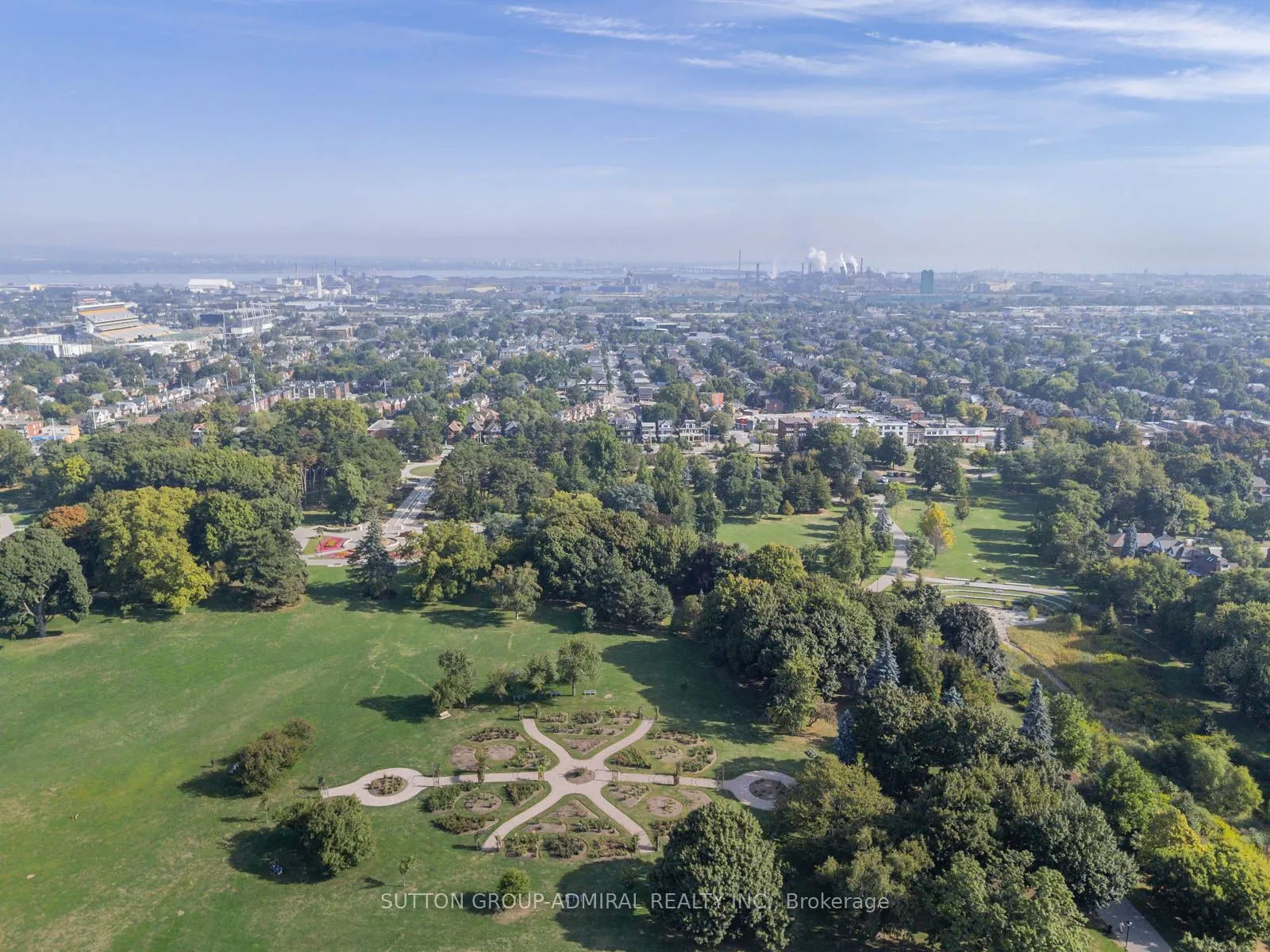 187 Rosslyn Avenue S