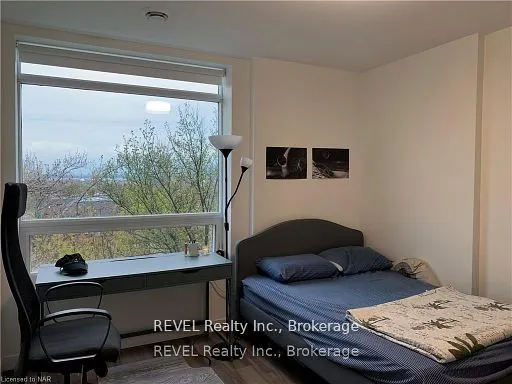 479 Charlton Avenue E, #407