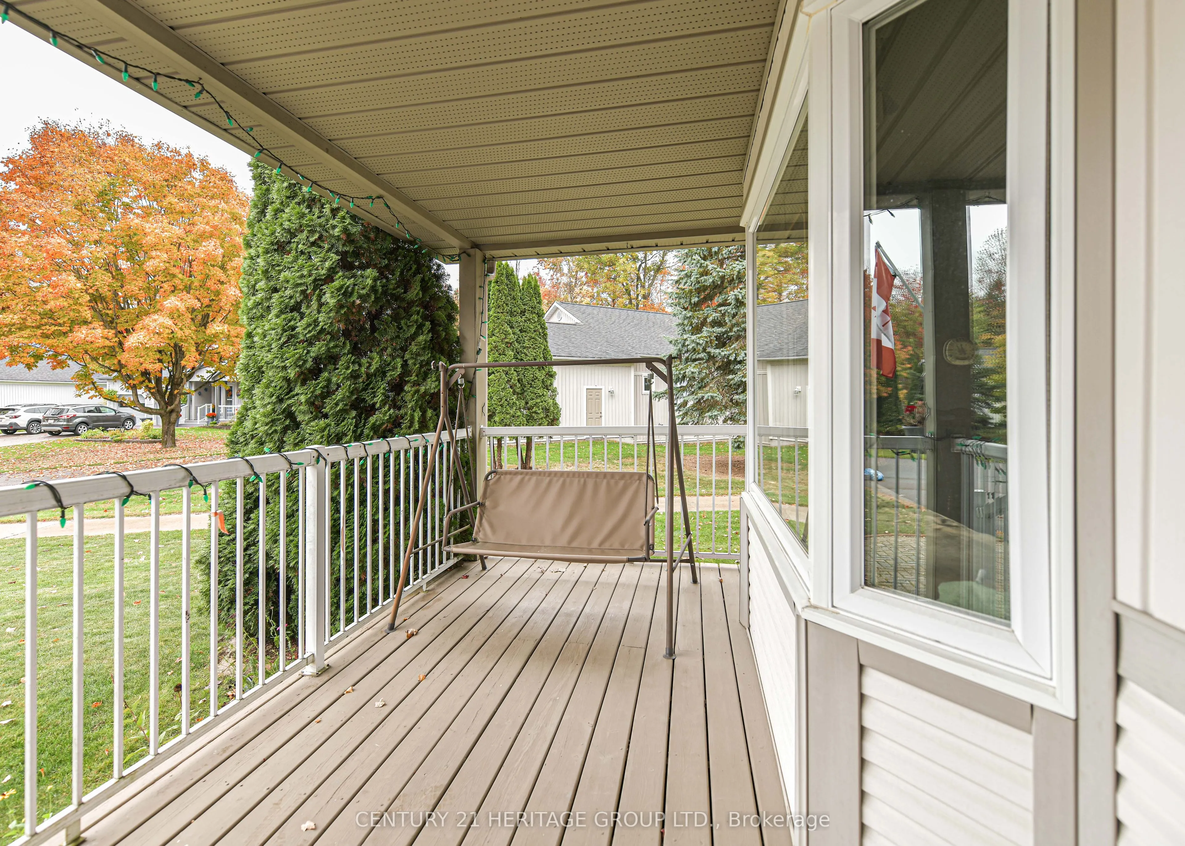 19 Springwood Crescent