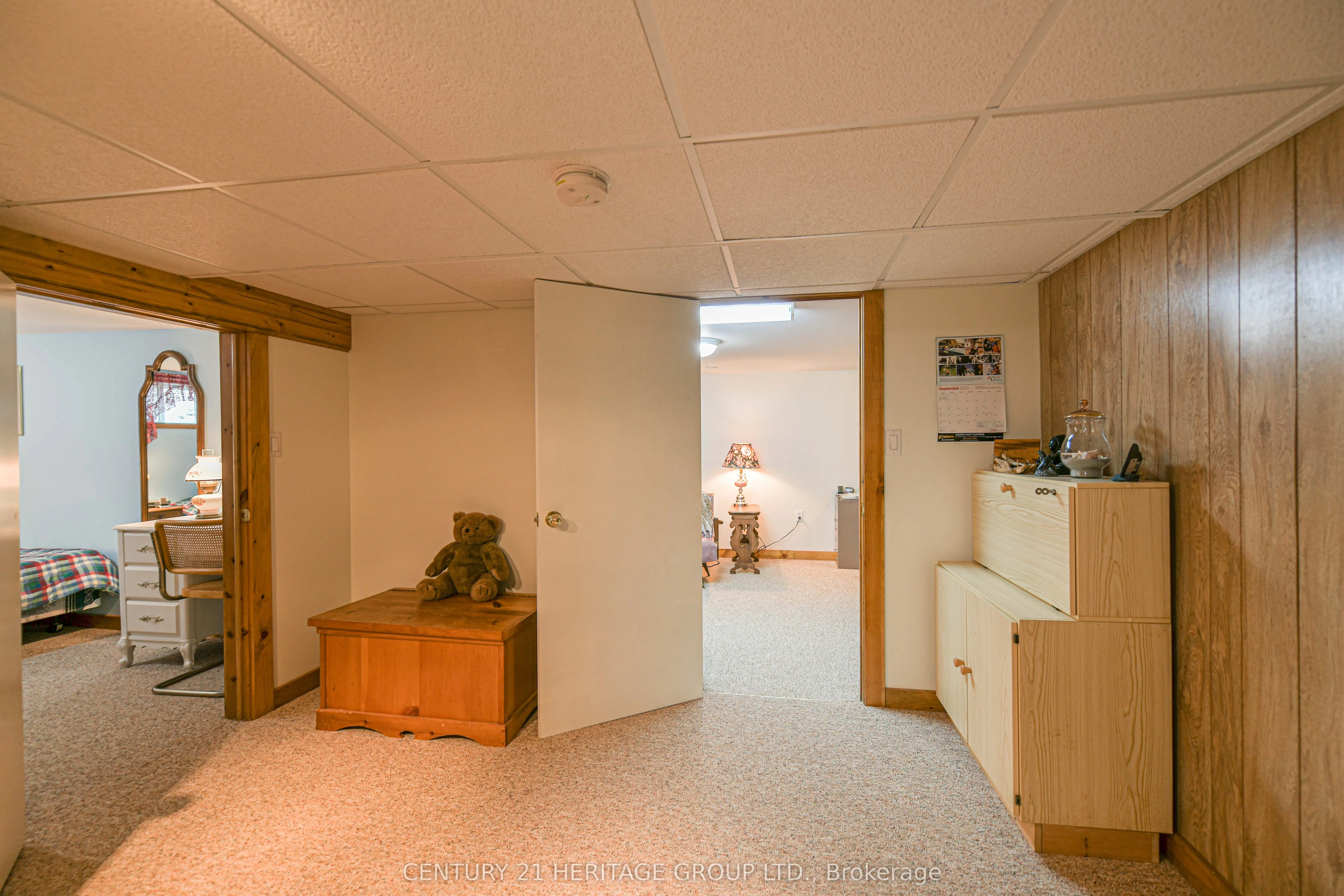 19 Springwood Crescent