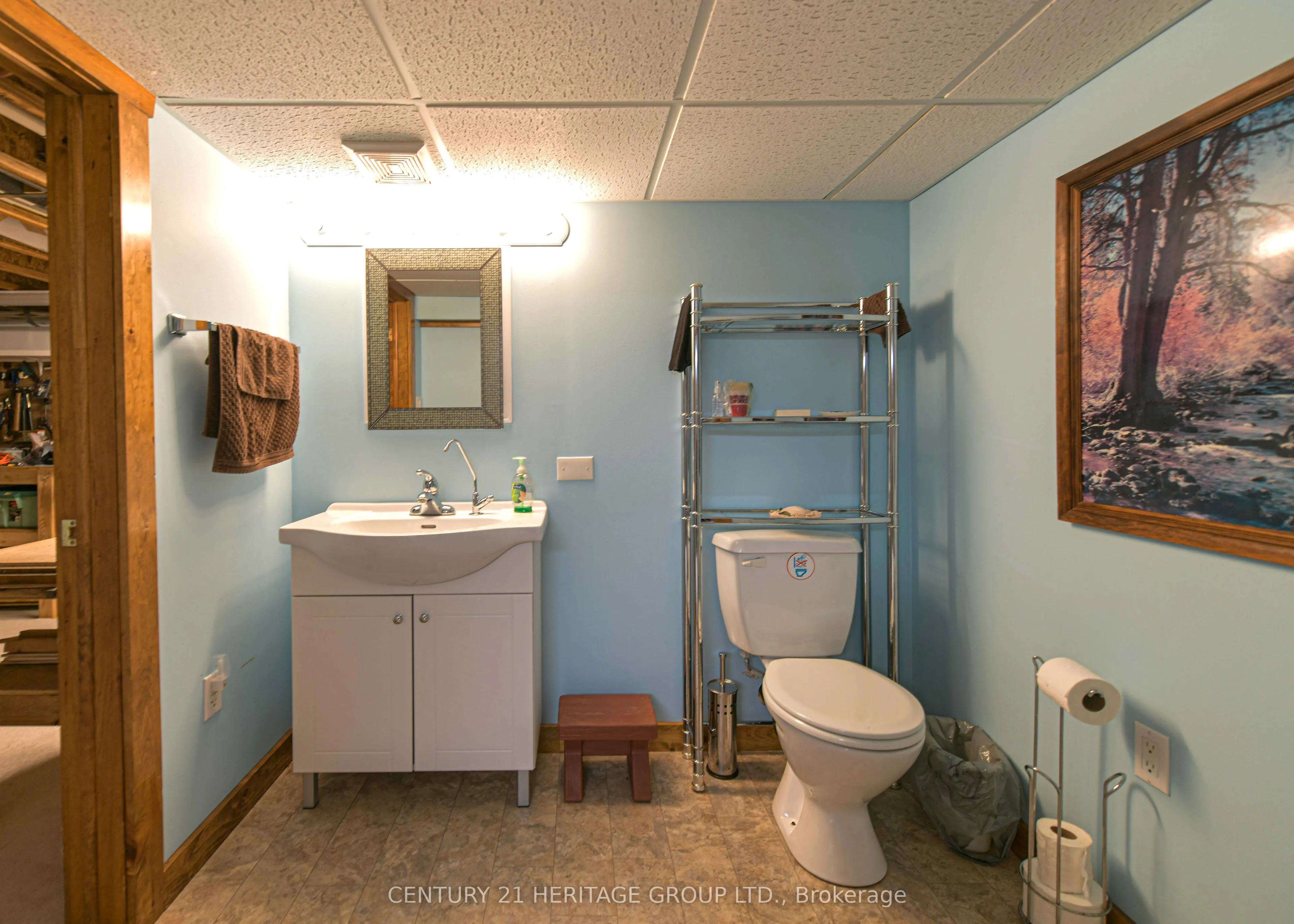 19 Springwood Crescent