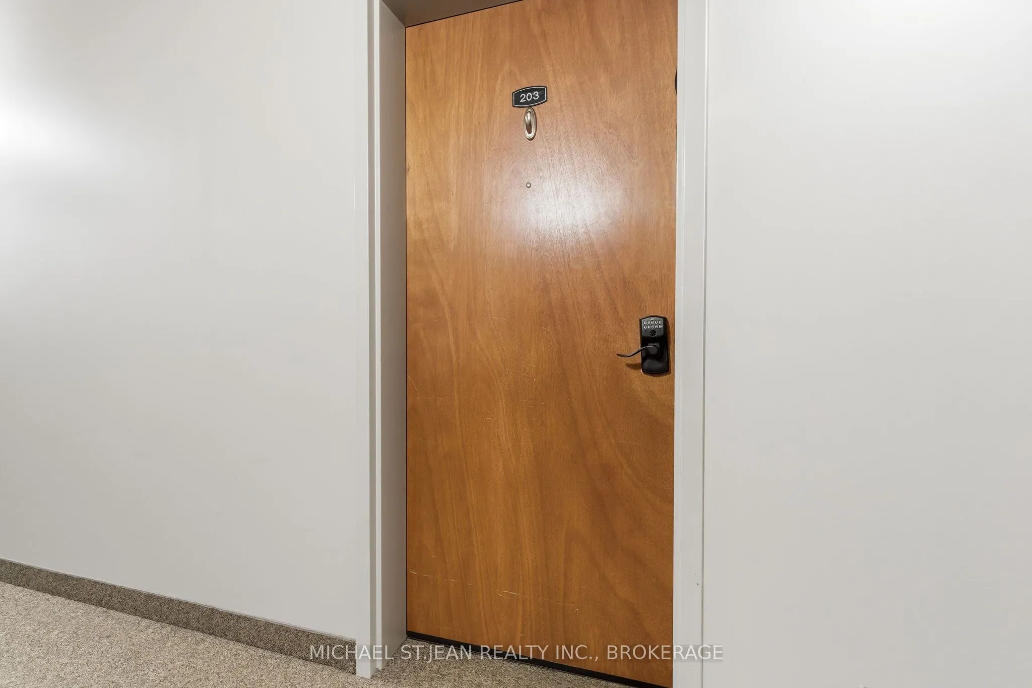 85 Spruce Street N, #203