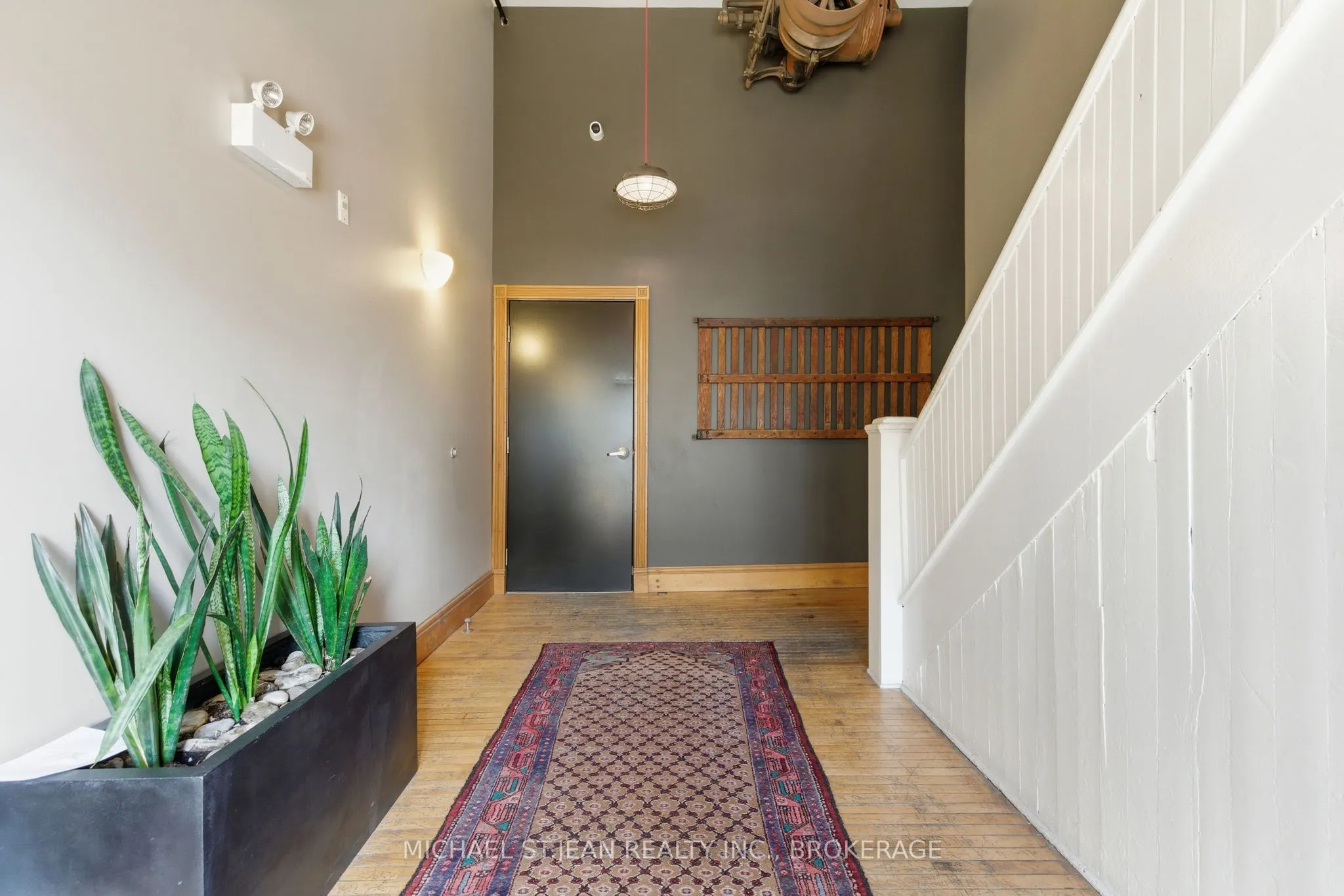 85 Spruce Street N, #203