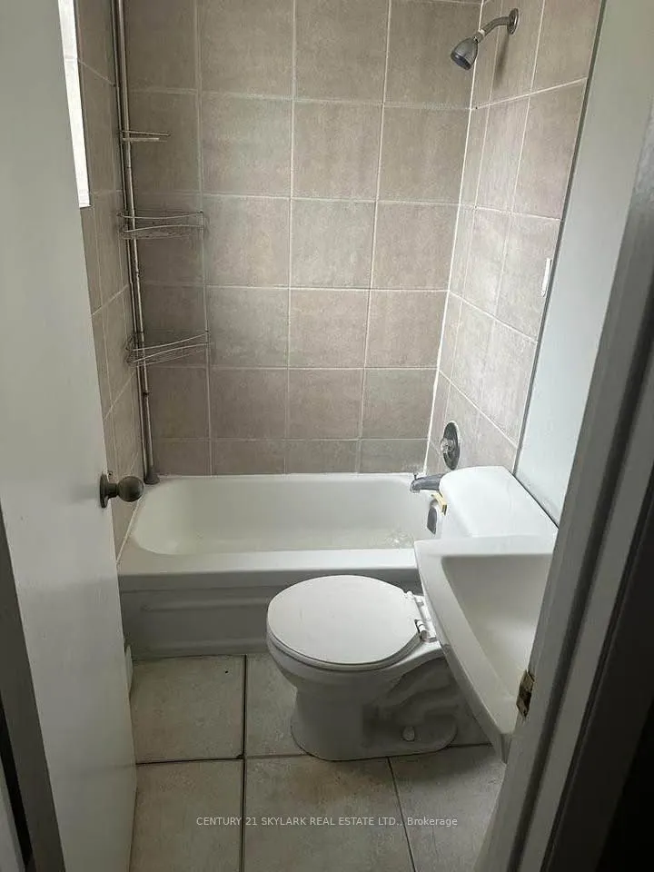 75 Highland Road, #B