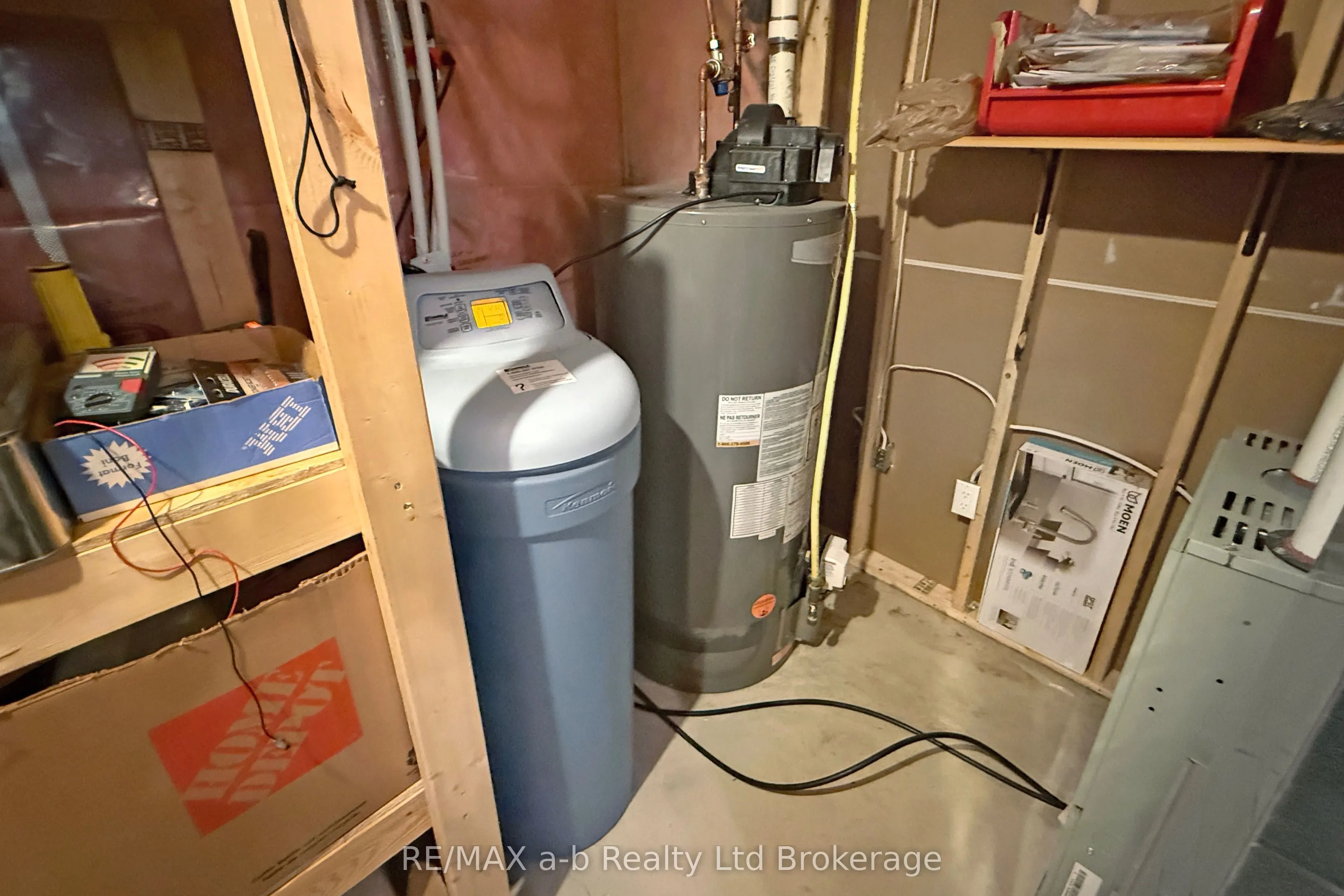 501 Tatham Boulevard