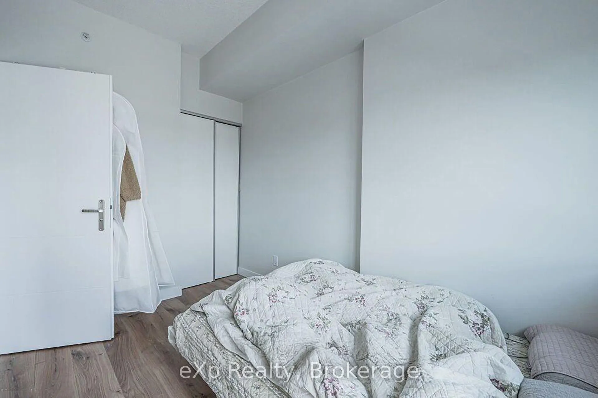 60 Frederick Street, #701